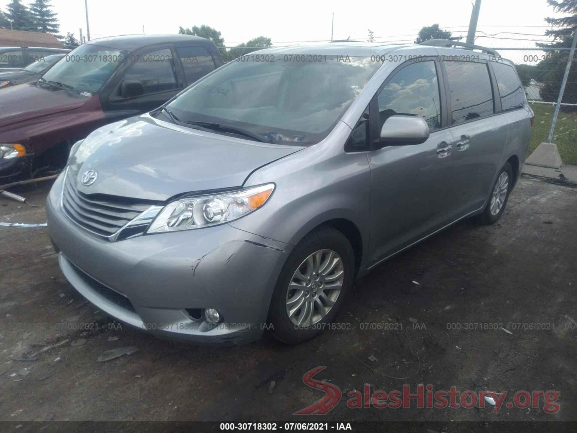 5TDYZ3DC7HS815741 2017 TOYOTA SIENNA