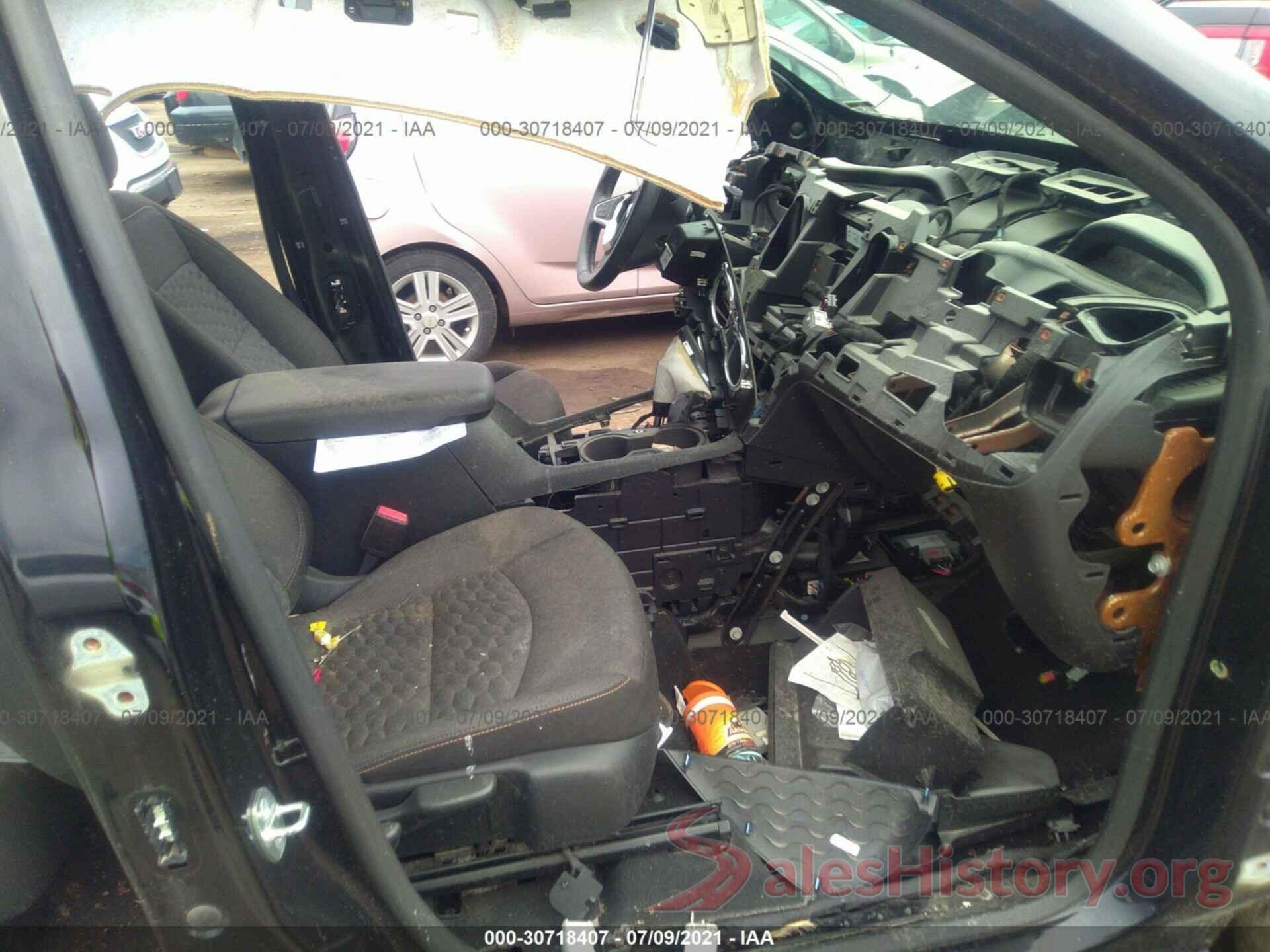 3GNAXJEV8KL359264 2019 CHEVROLET EQUINOX