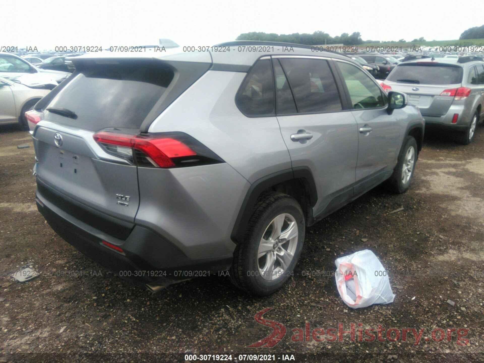 JTMP1RFV7KD007560 2019 TOYOTA RAV4