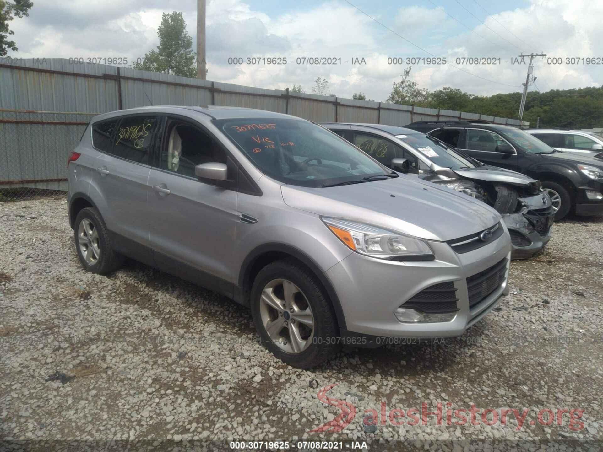 1FMCU9G96GUA30824 2016 FORD ESCAPE