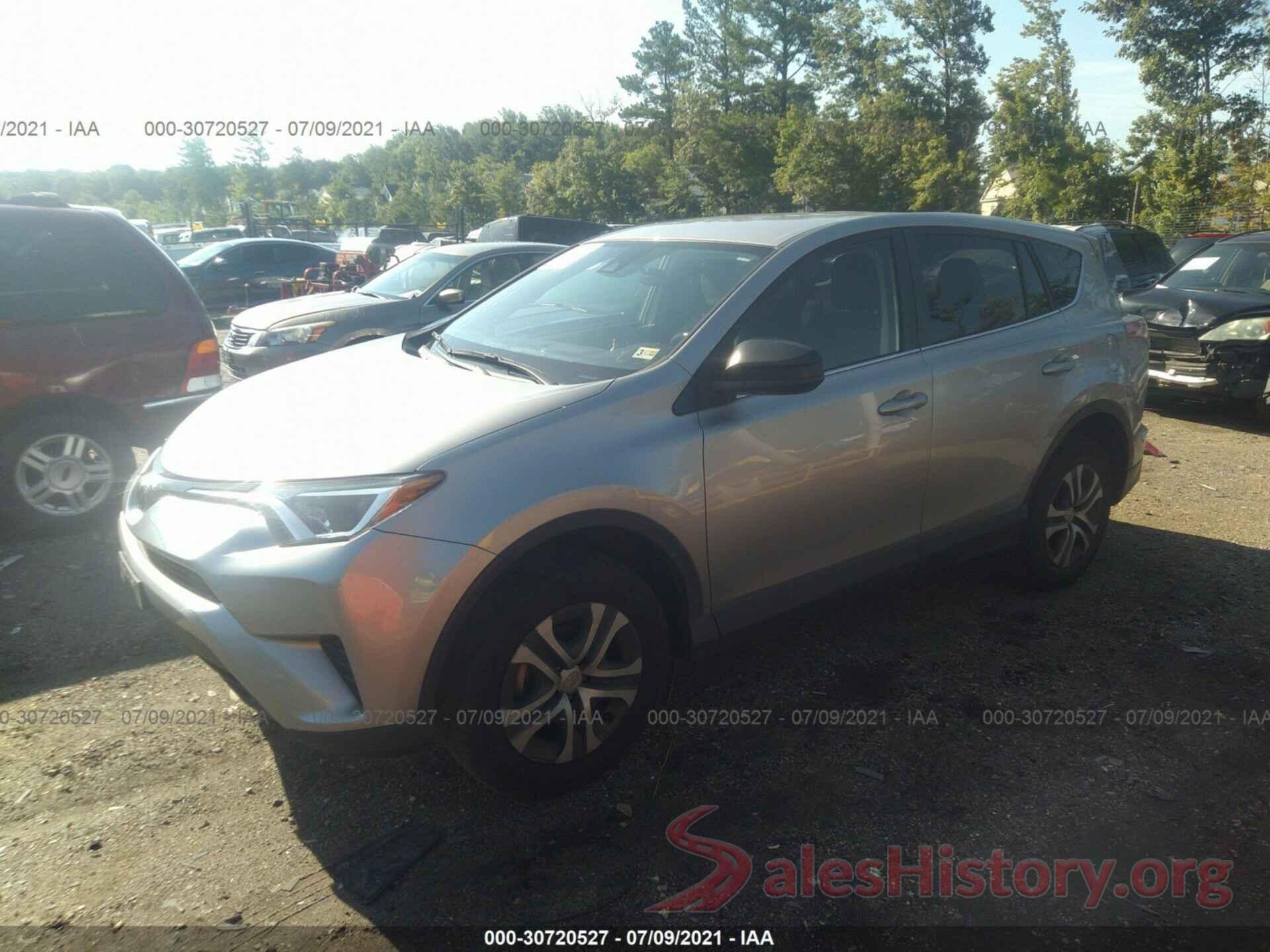 JTMBFREV8JJ196961 2018 TOYOTA RAV4