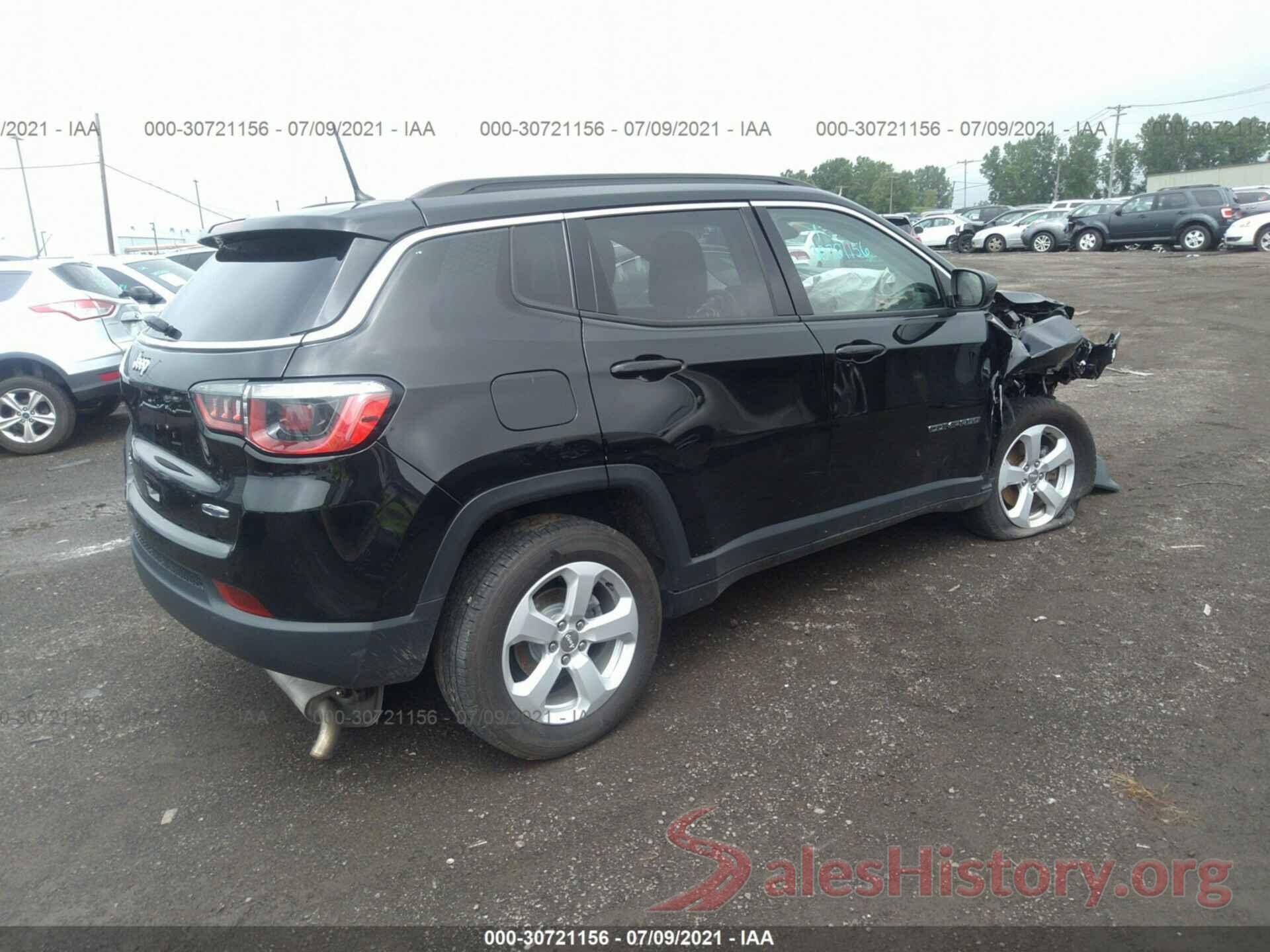 3C4NJDBBXJT207637 2018 JEEP COMPASS