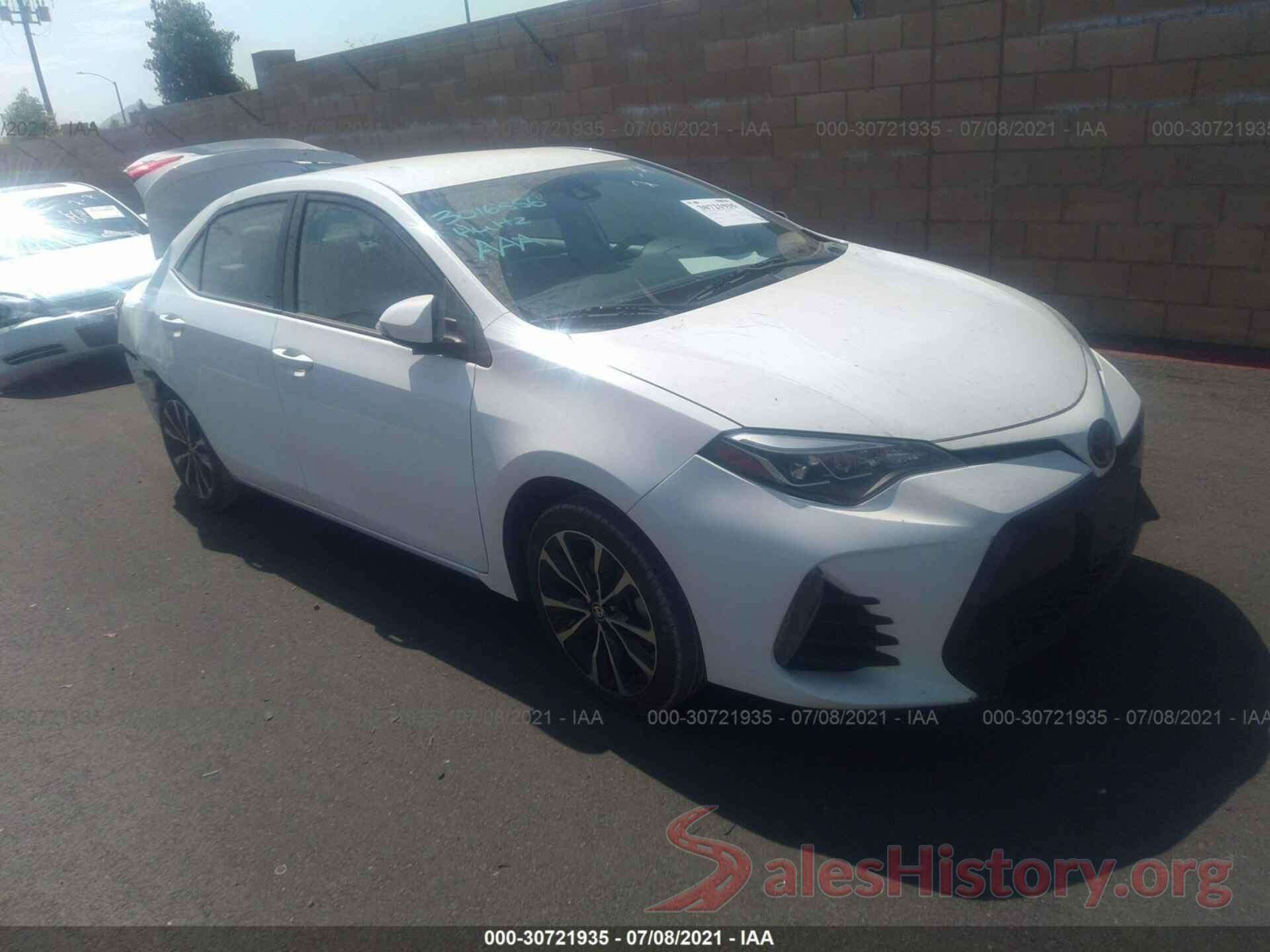 5YFBURHE8HP700898 2017 TOYOTA COROLLA