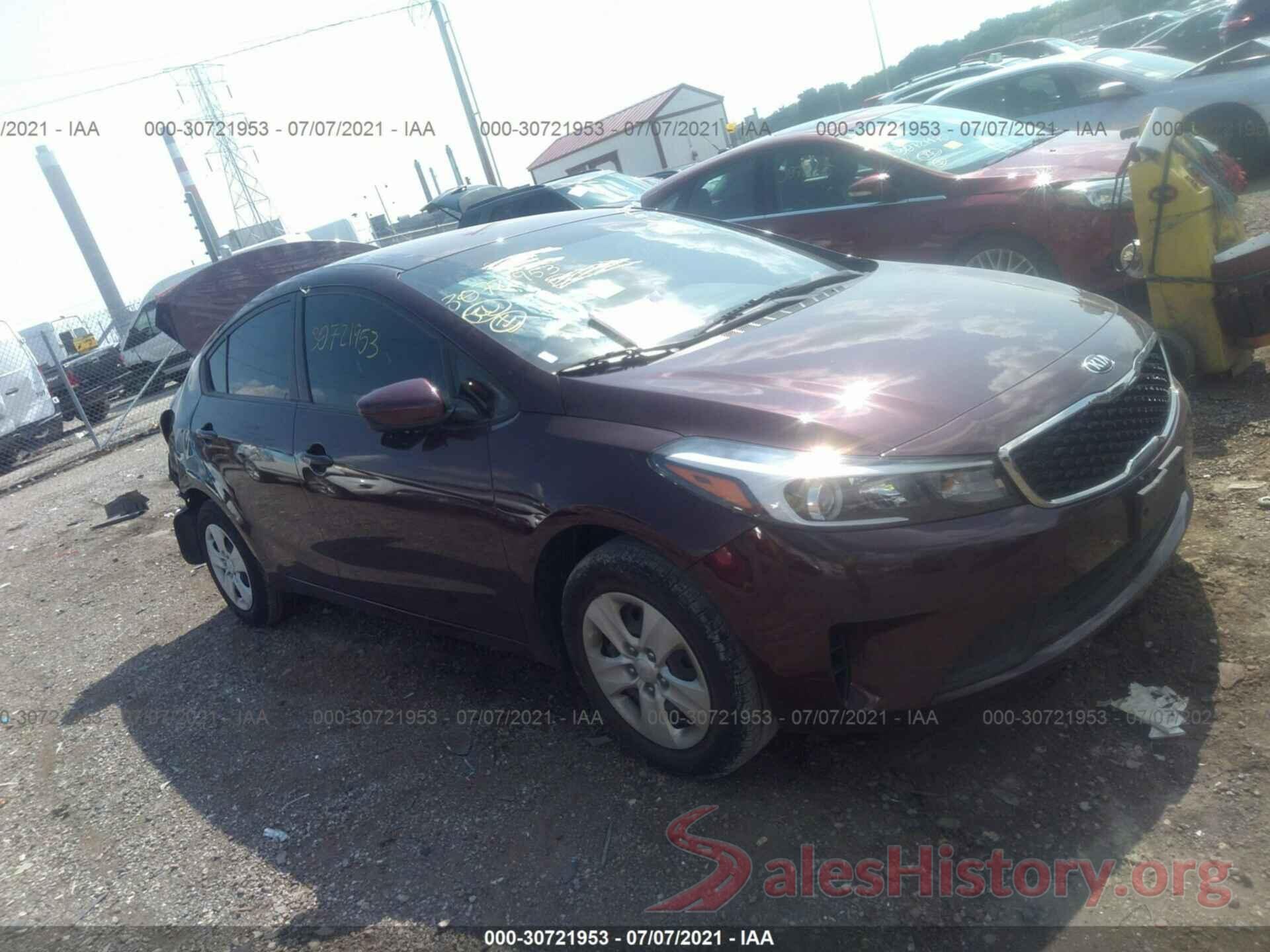 3KPFK4A7XJE185593 2018 KIA FORTE