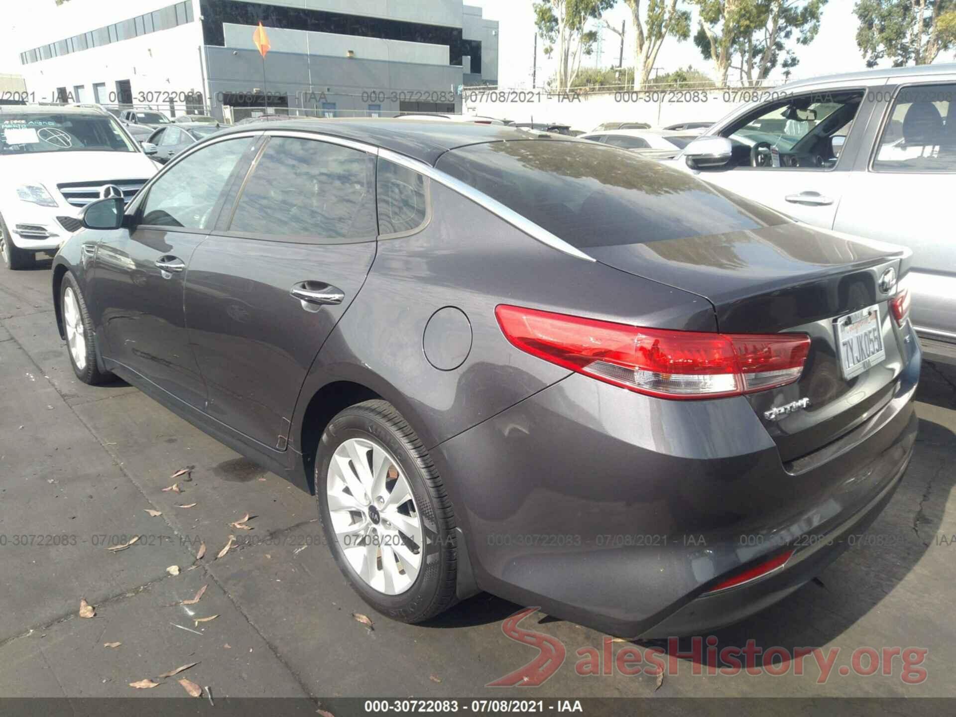 5XXGU4L37HG131579 2017 KIA OPTIMA