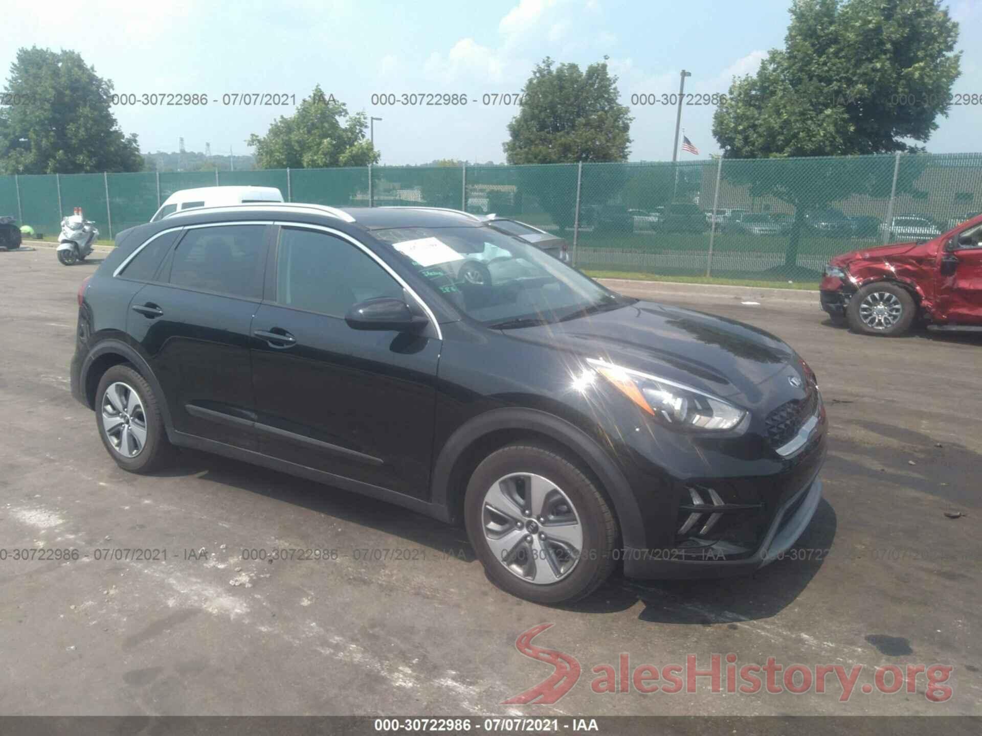 KNDCB3LC7L5362445 2020 KIA NIRO