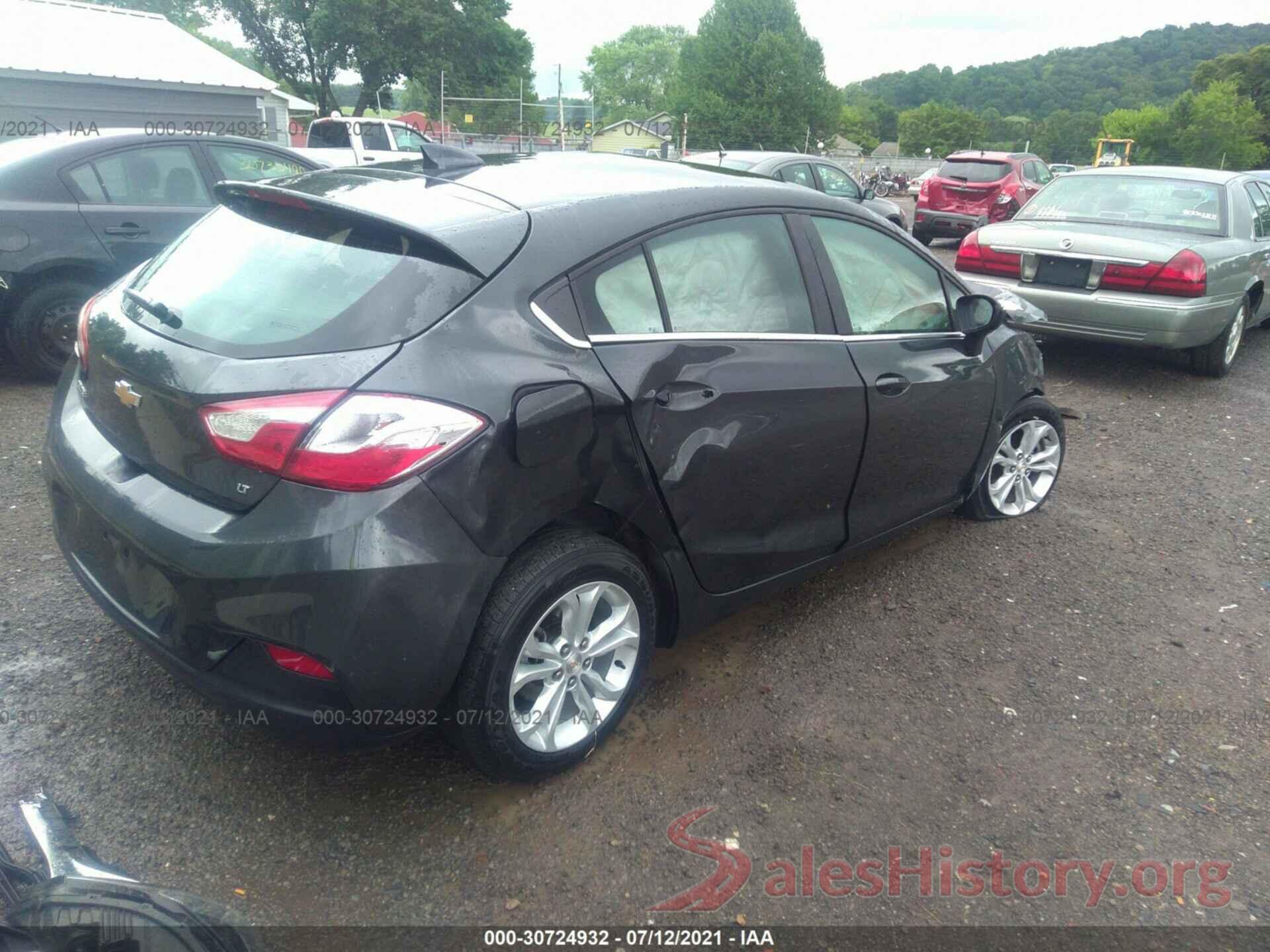 3G1BE6SM8KS597514 2019 CHEVROLET CRUZE