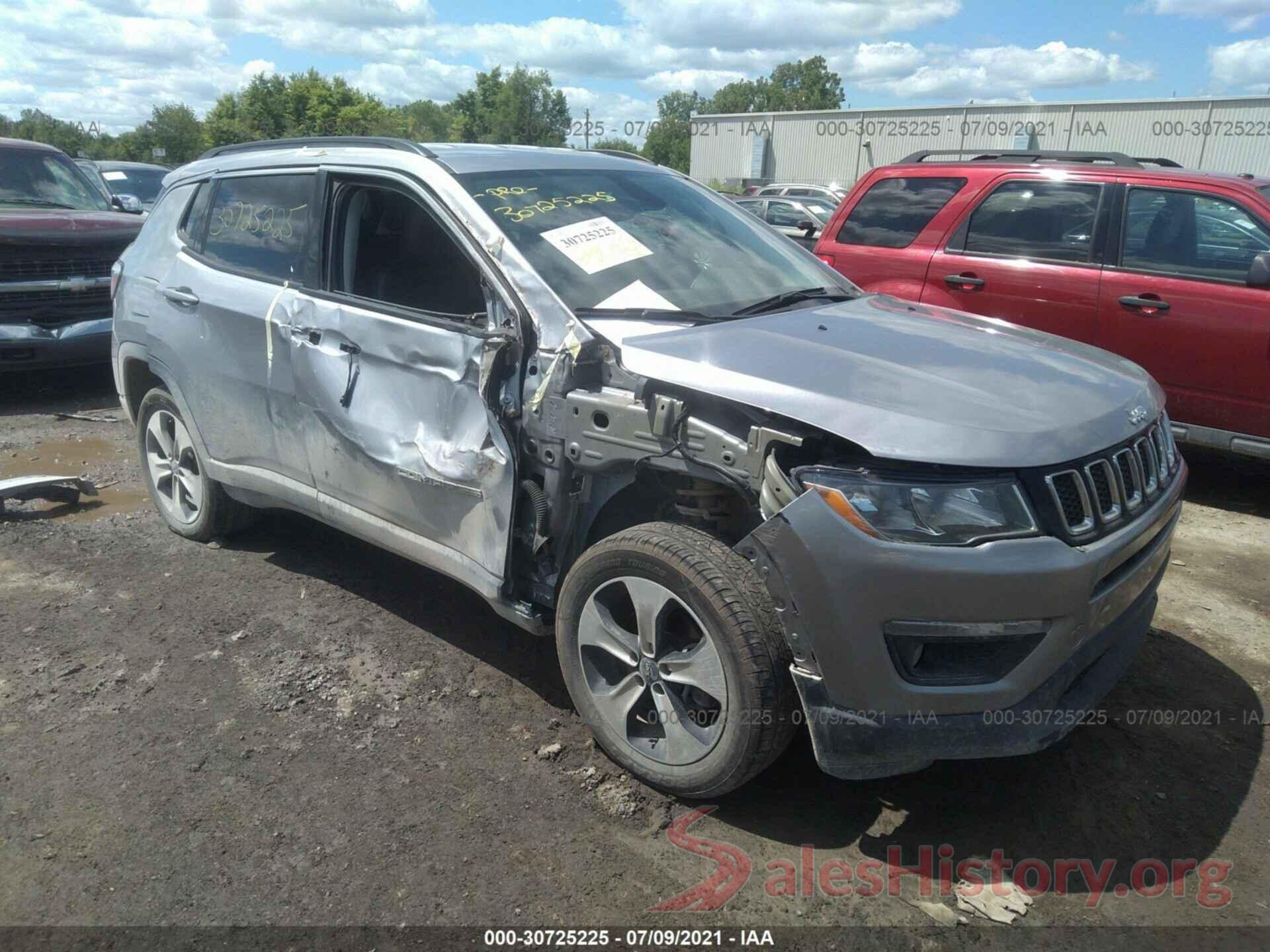 3C4NJDBB5JT131650 2018 JEEP COMPASS