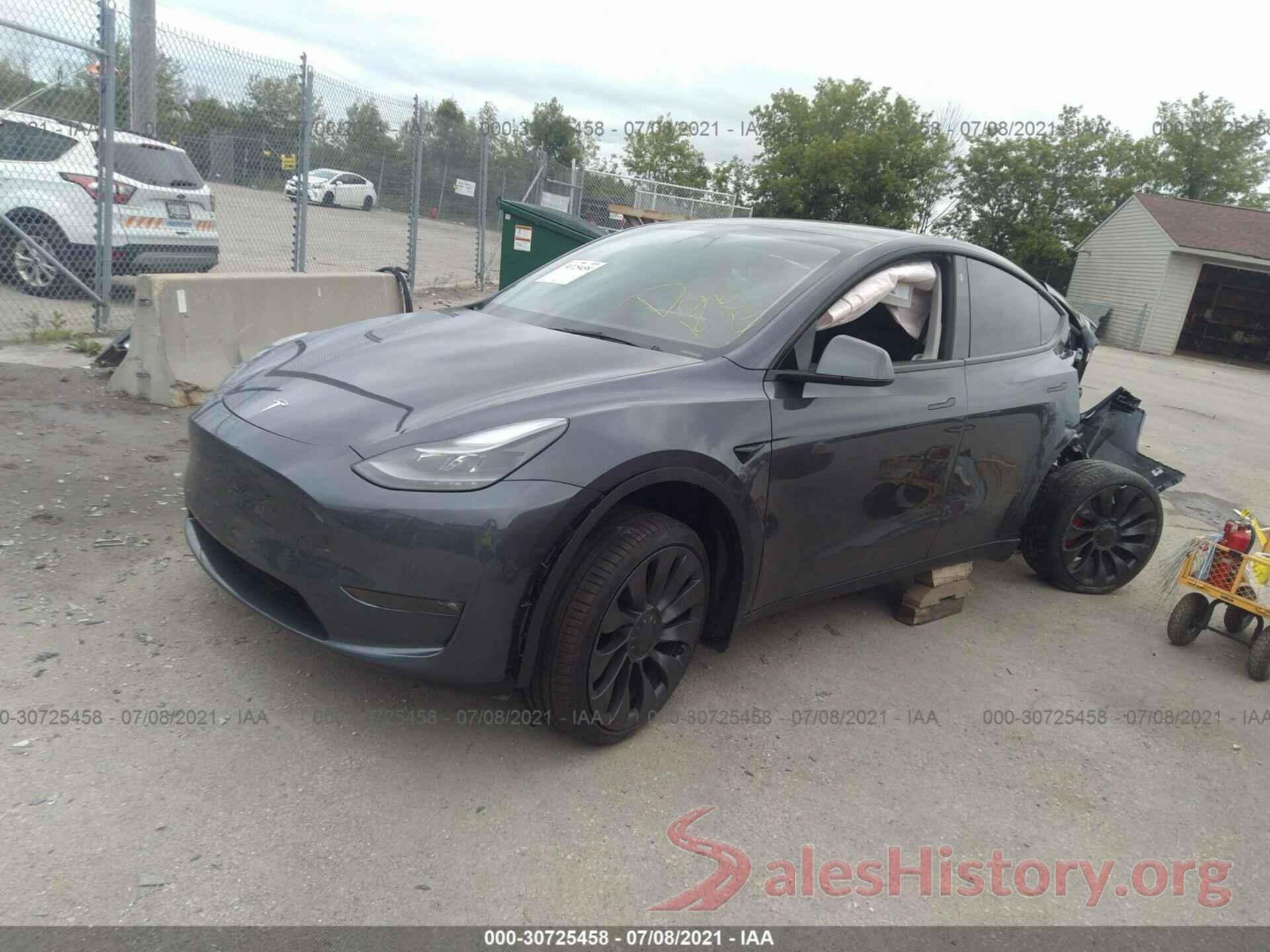 5YJYGDEF6MF201556 2021 TESLA MODEL Y