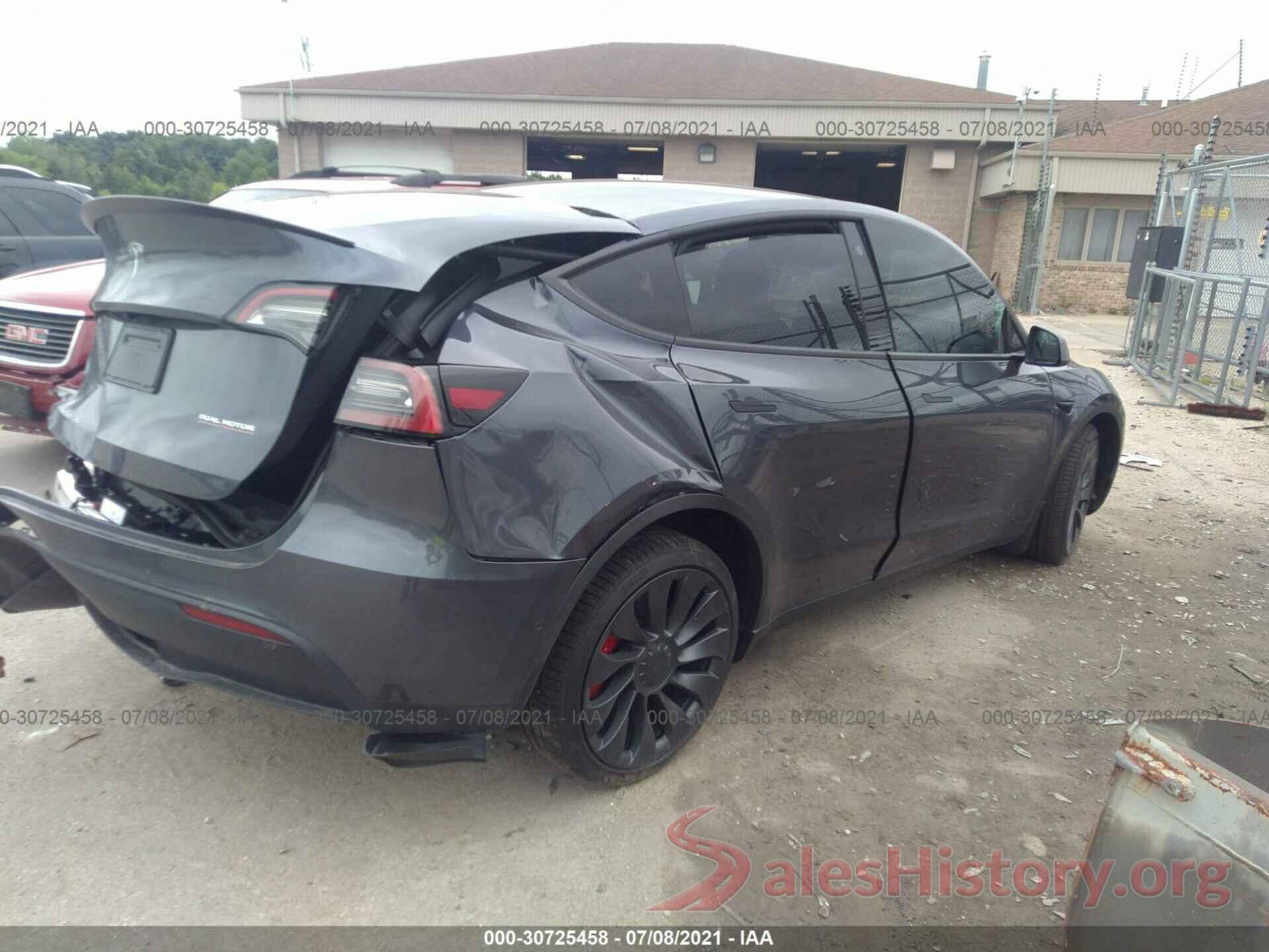 5YJYGDEF6MF201556 2021 TESLA MODEL Y