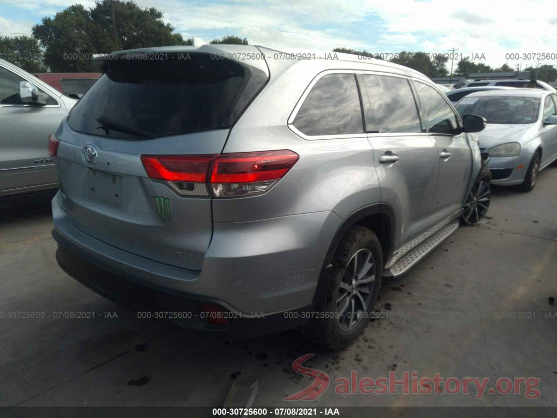 5TDKZRFH2HS525084 2017 TOYOTA HIGHLANDER