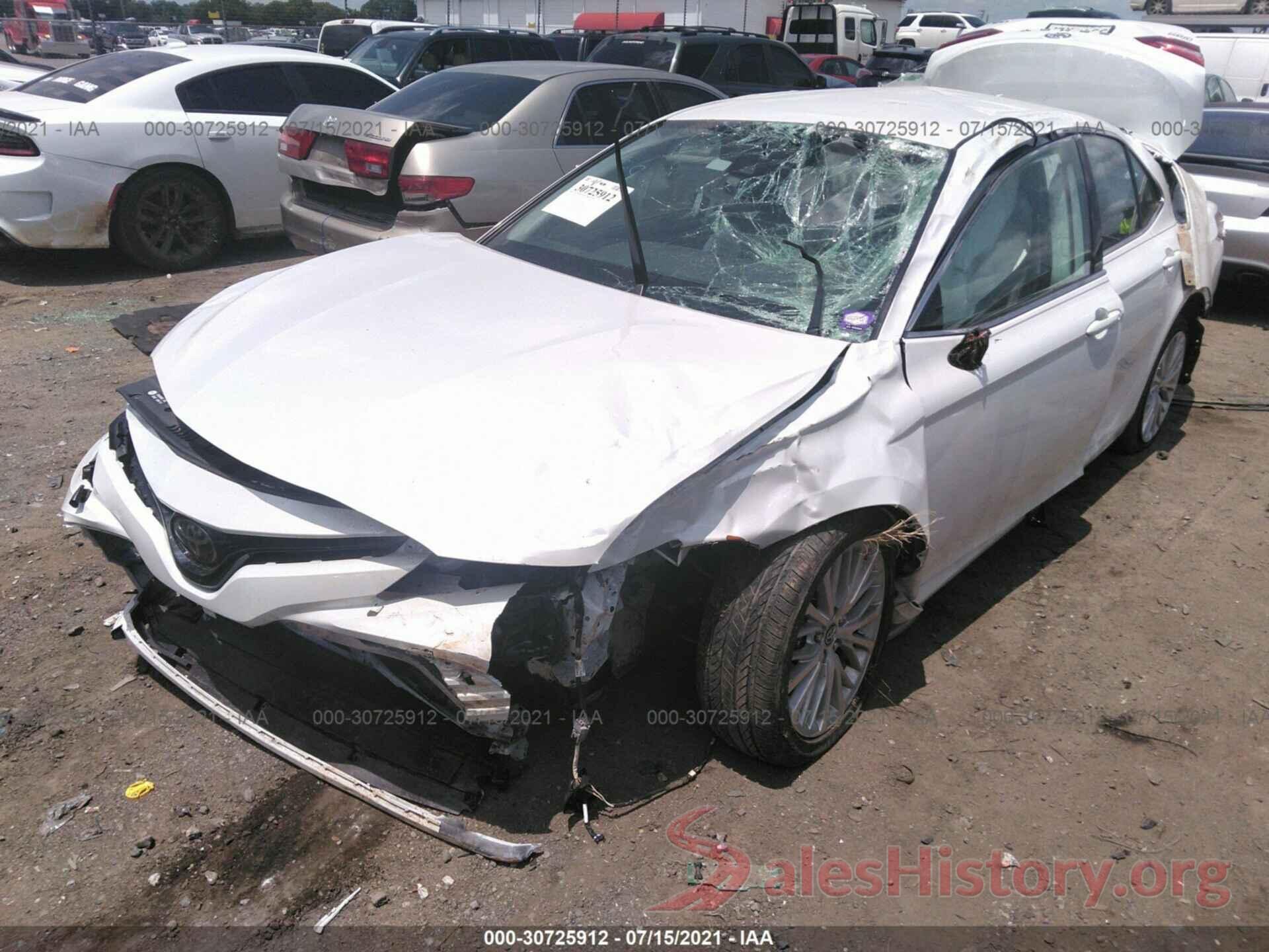 4T1F11AK3LU306034 2020 TOYOTA CAMRY