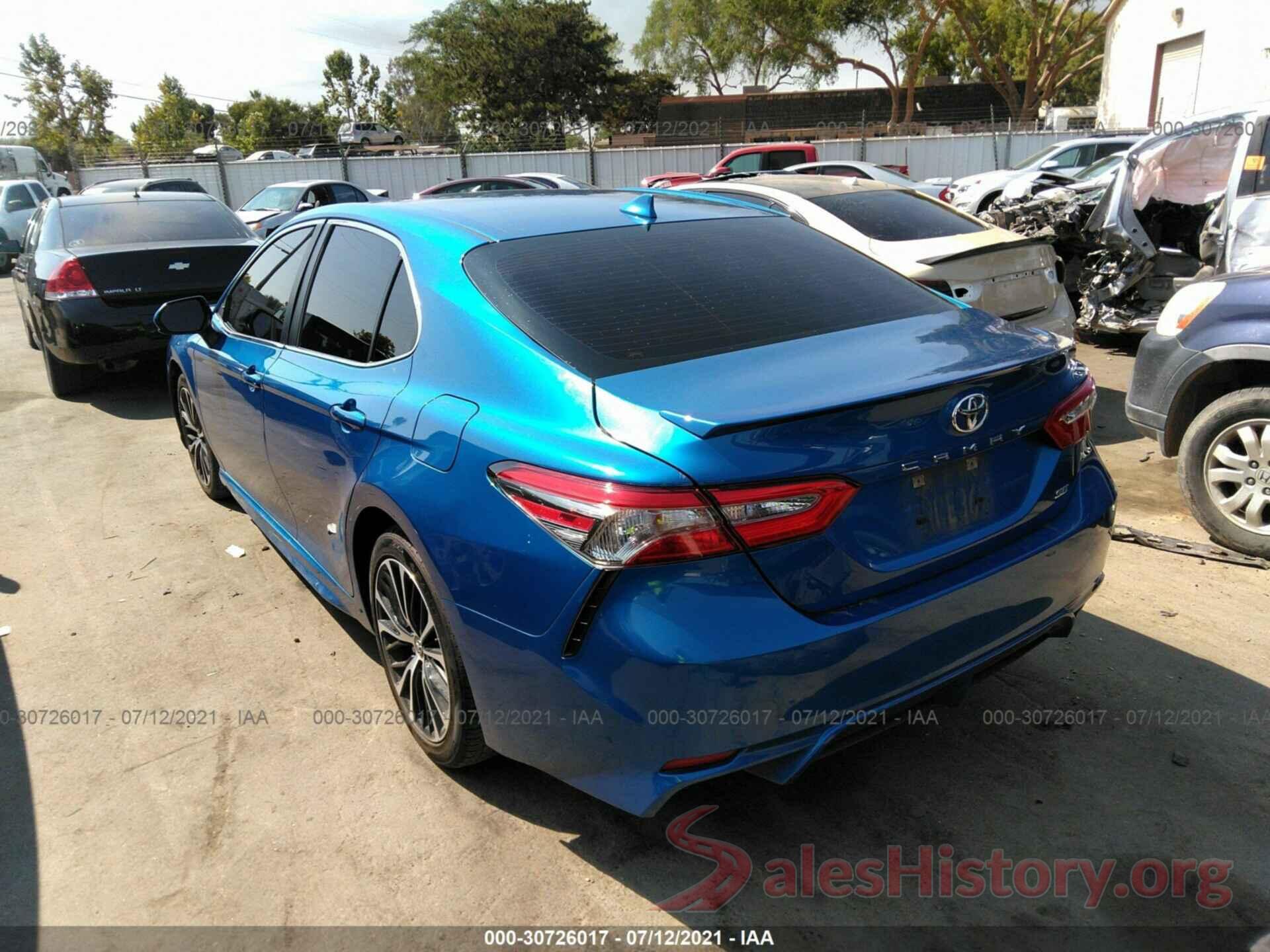 4T1B11HK2KU203741 2019 TOYOTA CAMRY