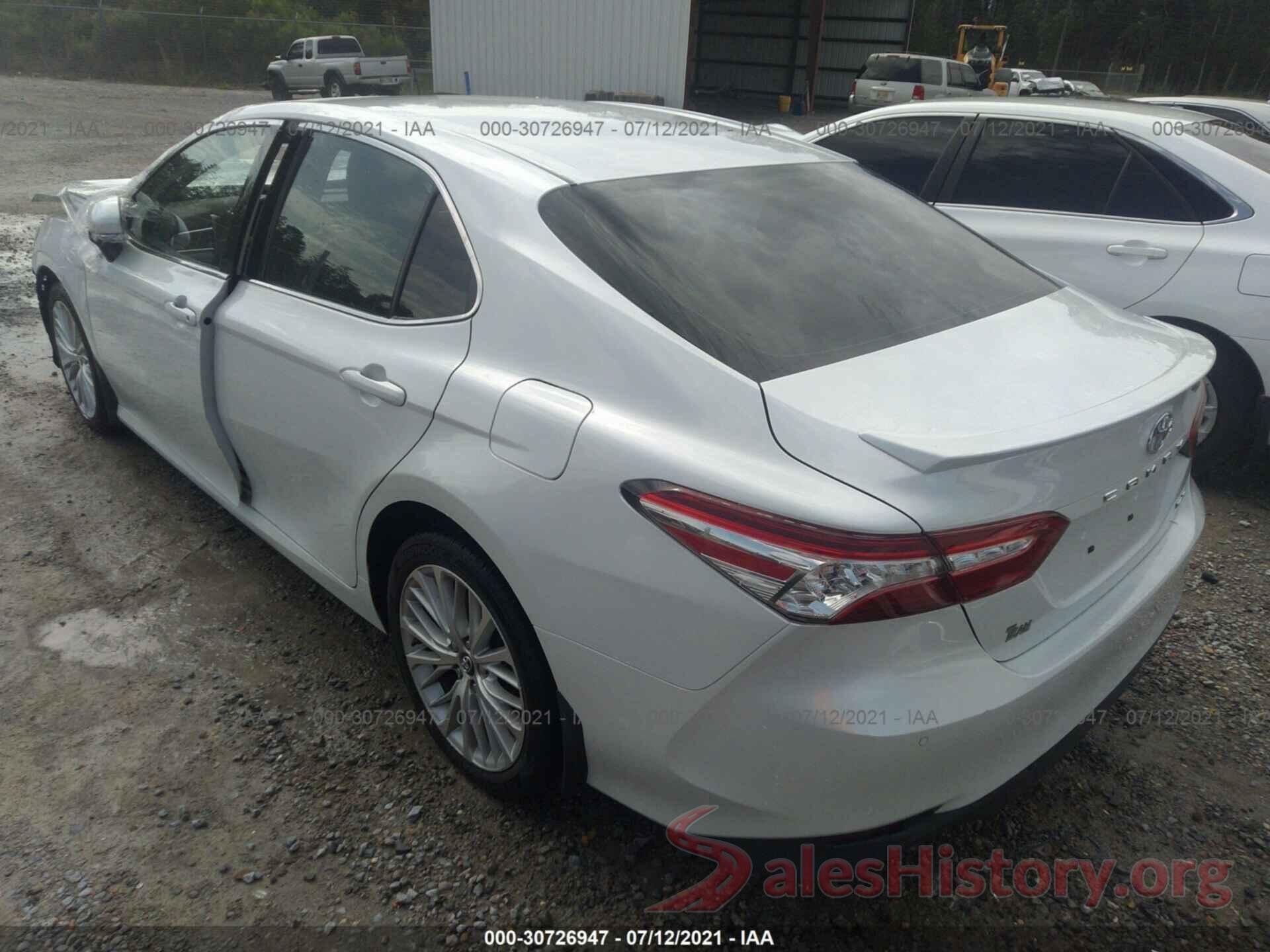 4T1B11HK6JU053941 2018 TOYOTA CAMRY