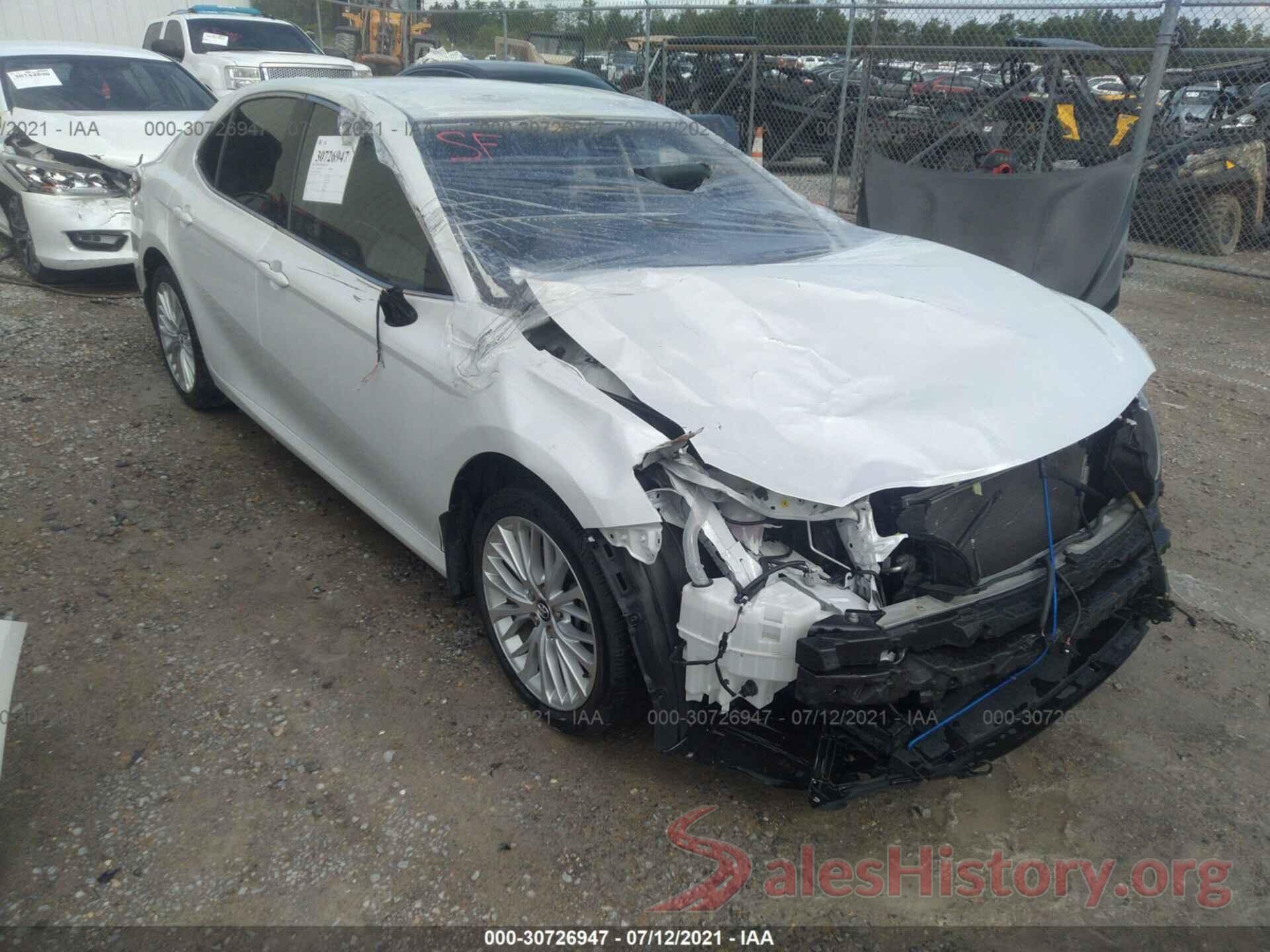 4T1B11HK6JU053941 2018 TOYOTA CAMRY