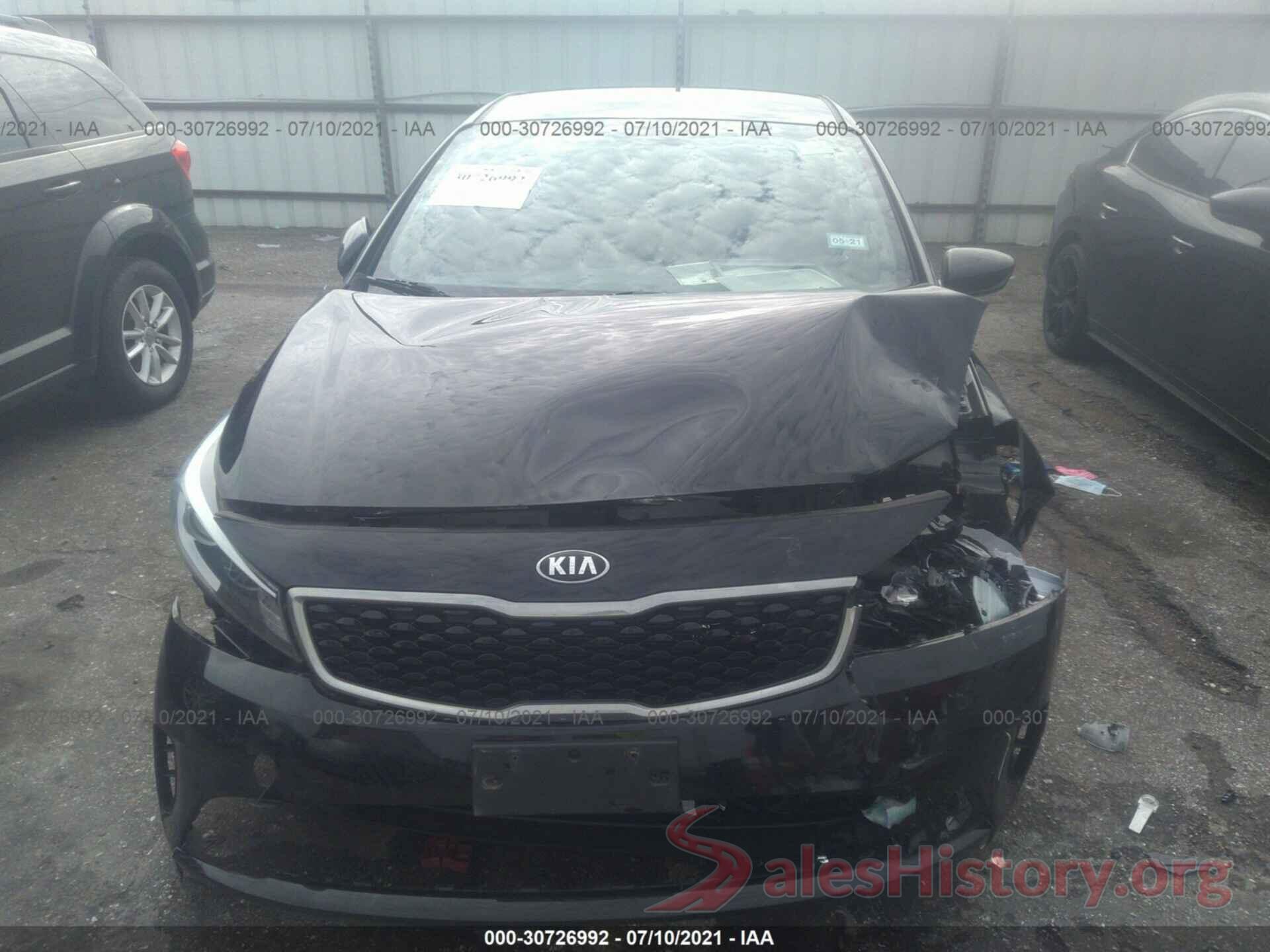 3KPFK4A79JE243564 2018 KIA FORTE