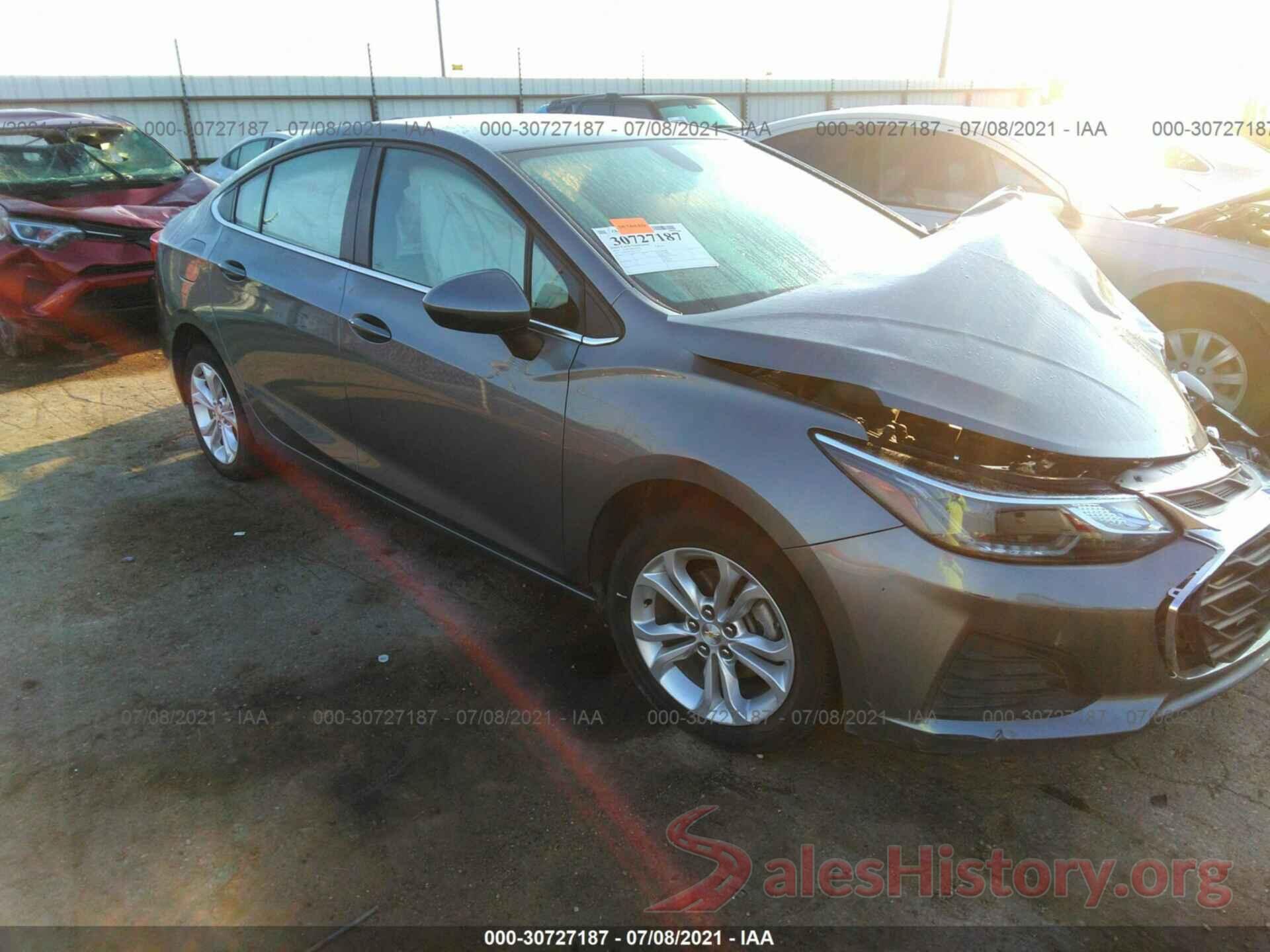 1G1BE5SM1K7129035 2019 CHEVROLET CRUZE