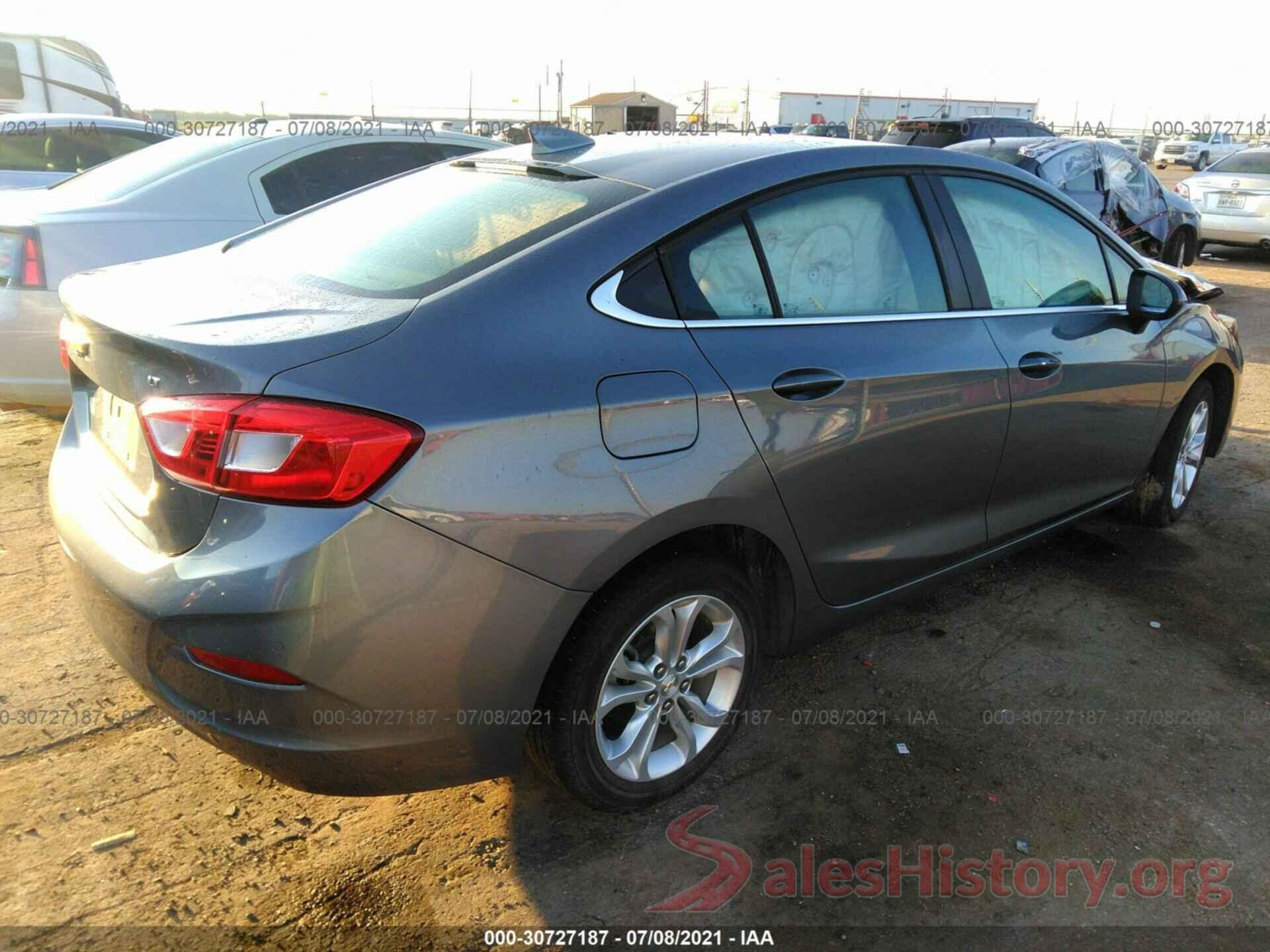 1G1BE5SM1K7129035 2019 CHEVROLET CRUZE