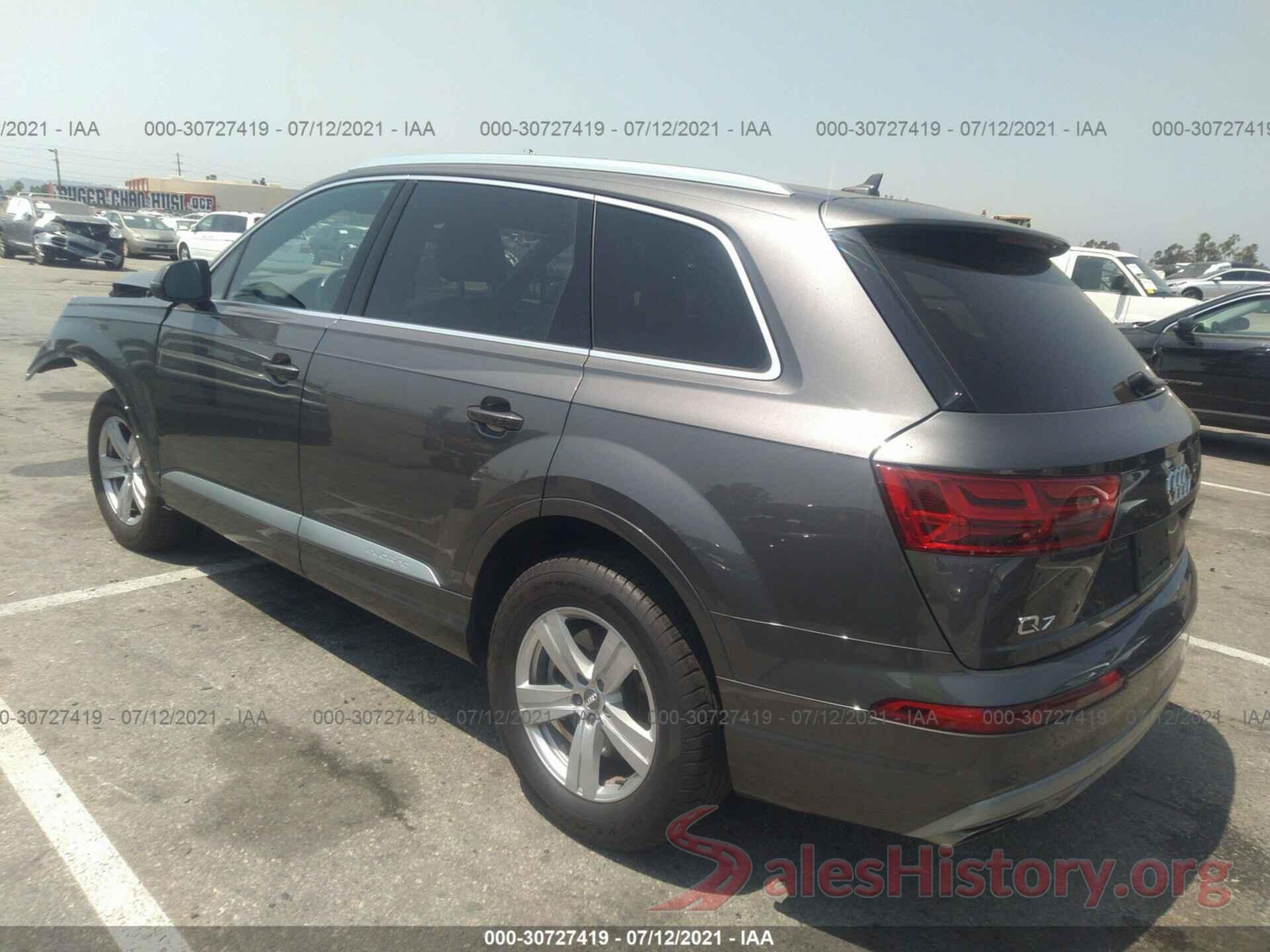 WA1LHAF70JD052779 2018 AUDI Q7