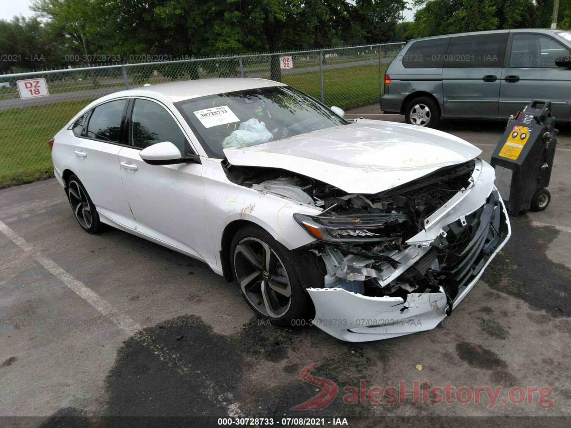 1HGCV1F34JA112111 2018 HONDA ACCORD SEDAN