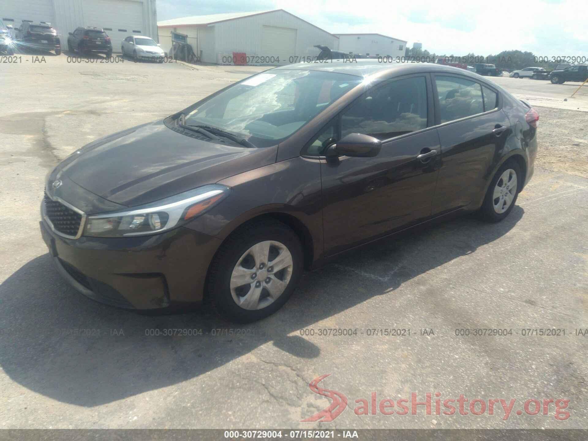 3KPFL4A78HE082941 2017 KIA FORTE