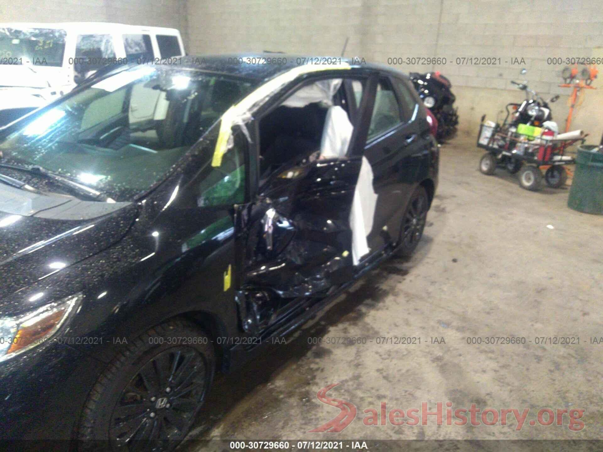 3HGGK5H64JM719198 2018 HONDA FIT