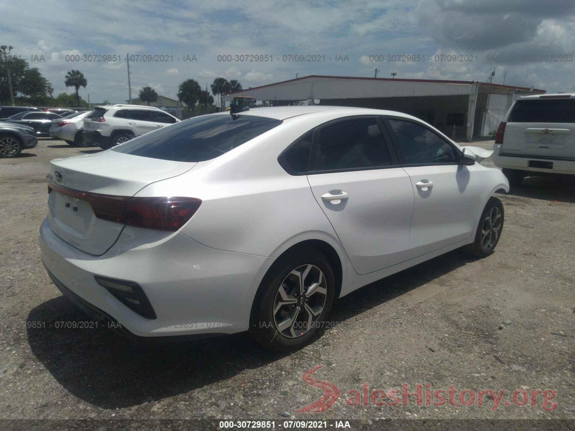 3KPF24AD1ME360145 2021 KIA FORTE