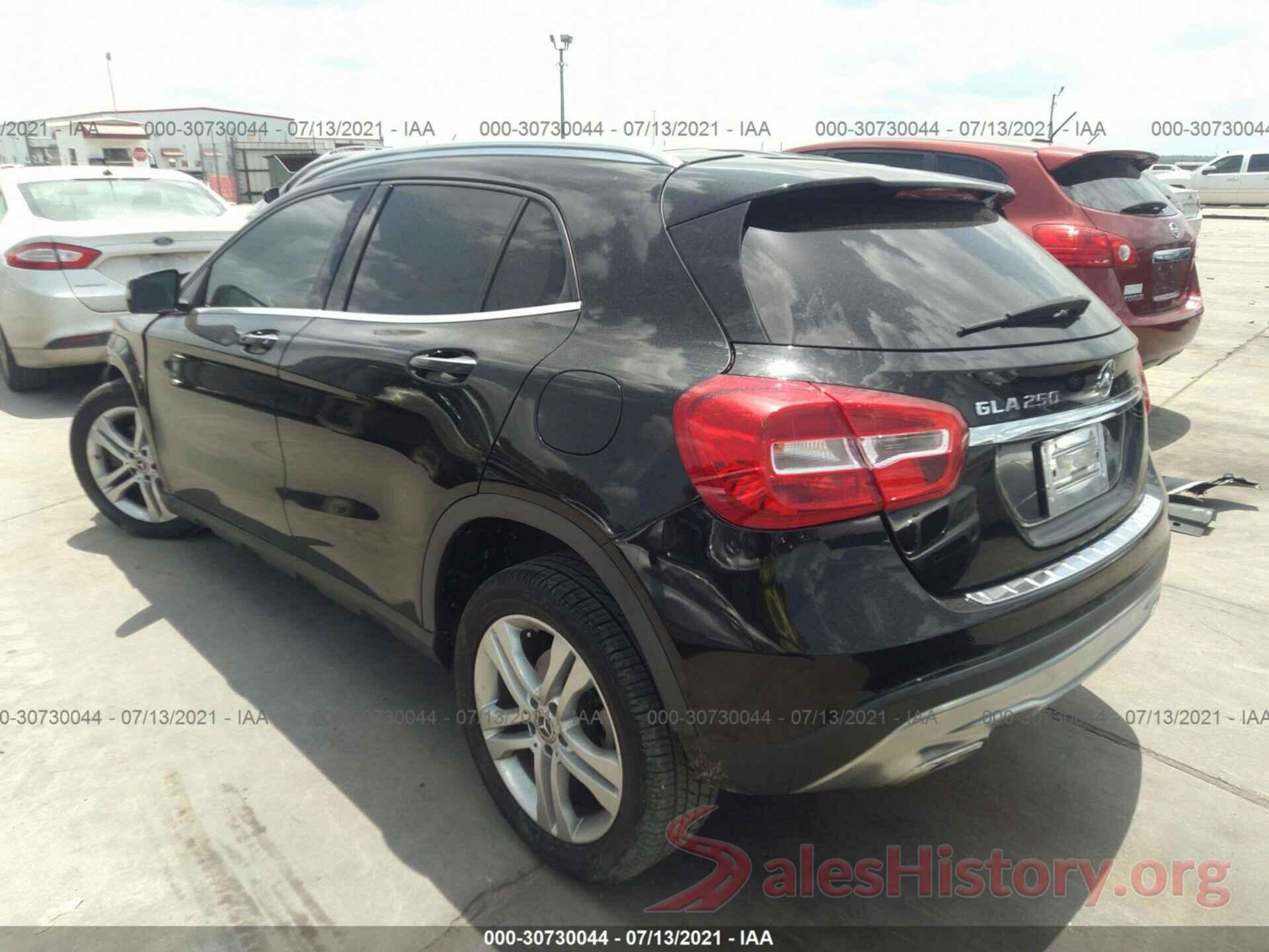 WDCTG4EB4HJ299535 2017 MERCEDES-BENZ GLA