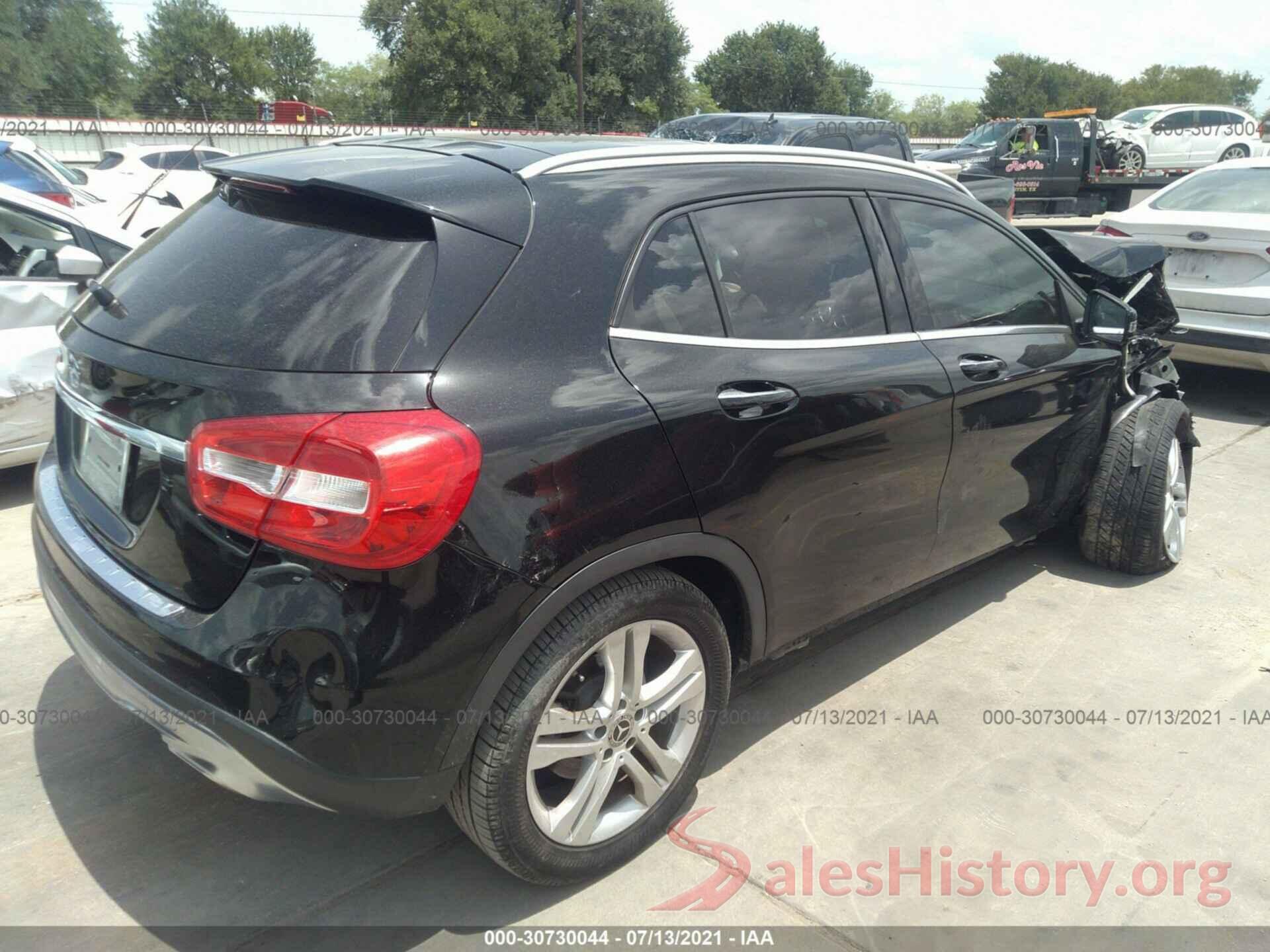 WDCTG4EB4HJ299535 2017 MERCEDES-BENZ GLA