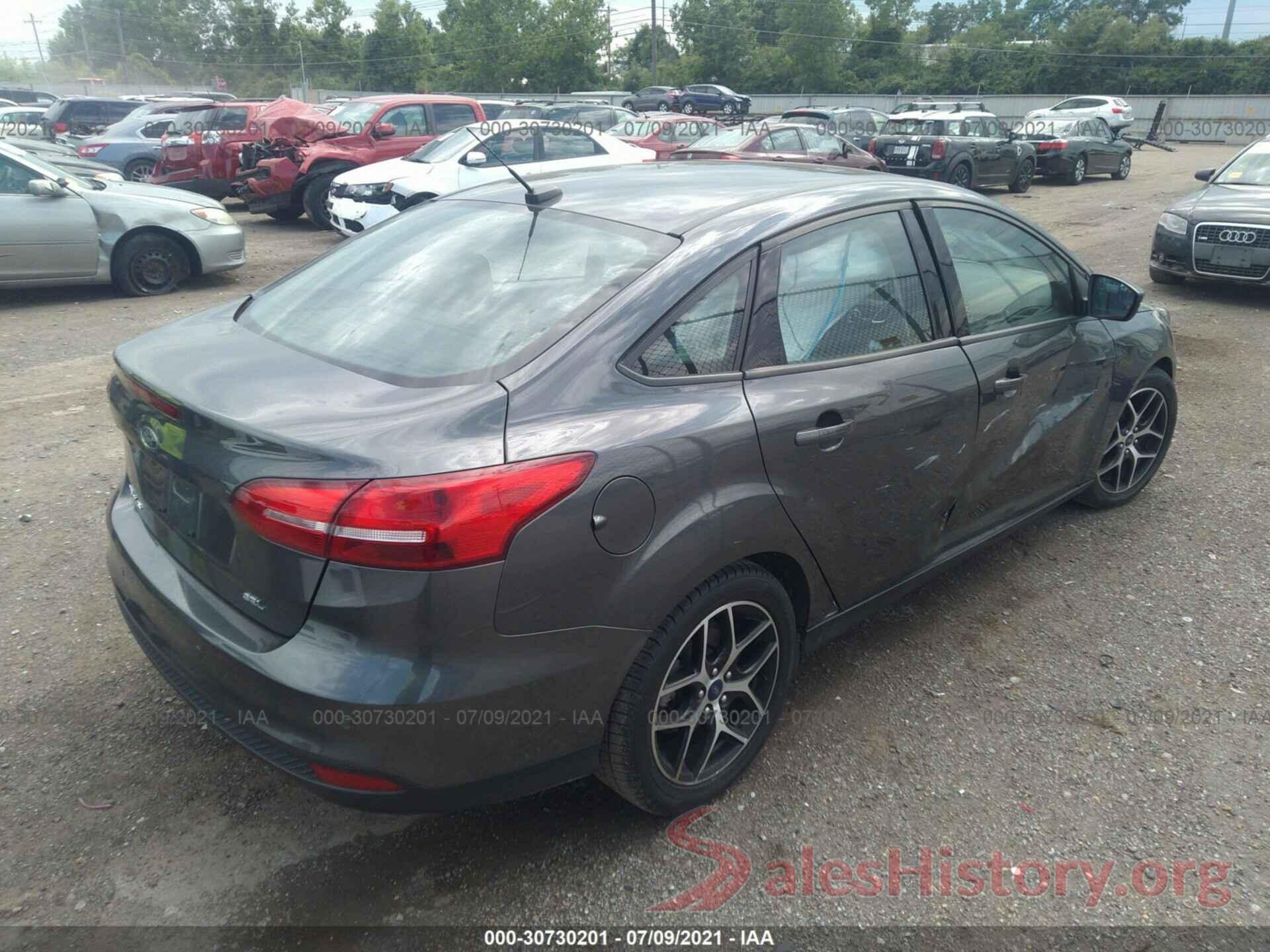 1FADP3H25JL320425 2018 FORD FOCUS