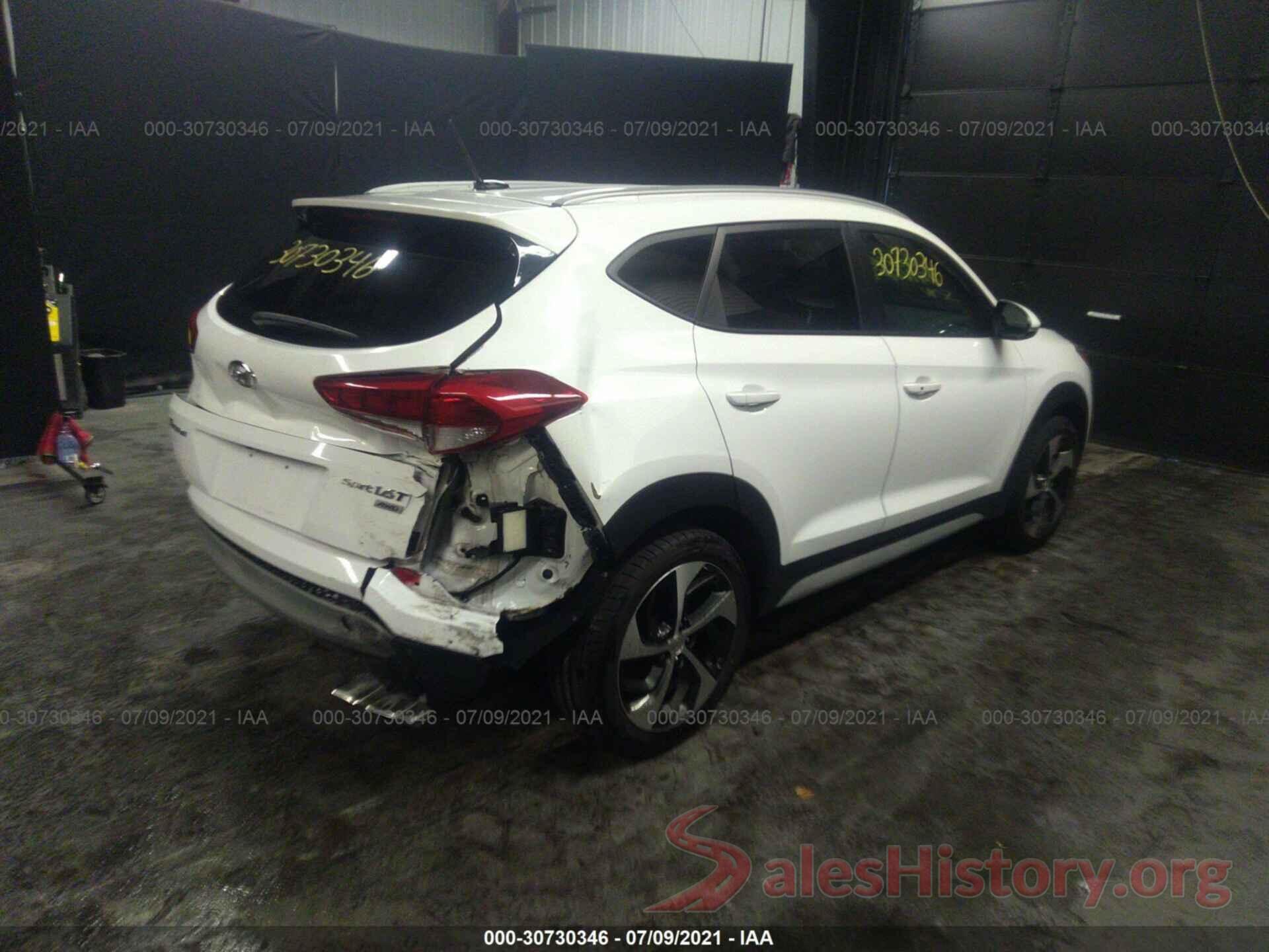 KM8J3CA28HU408873 2017 HYUNDAI TUCSON