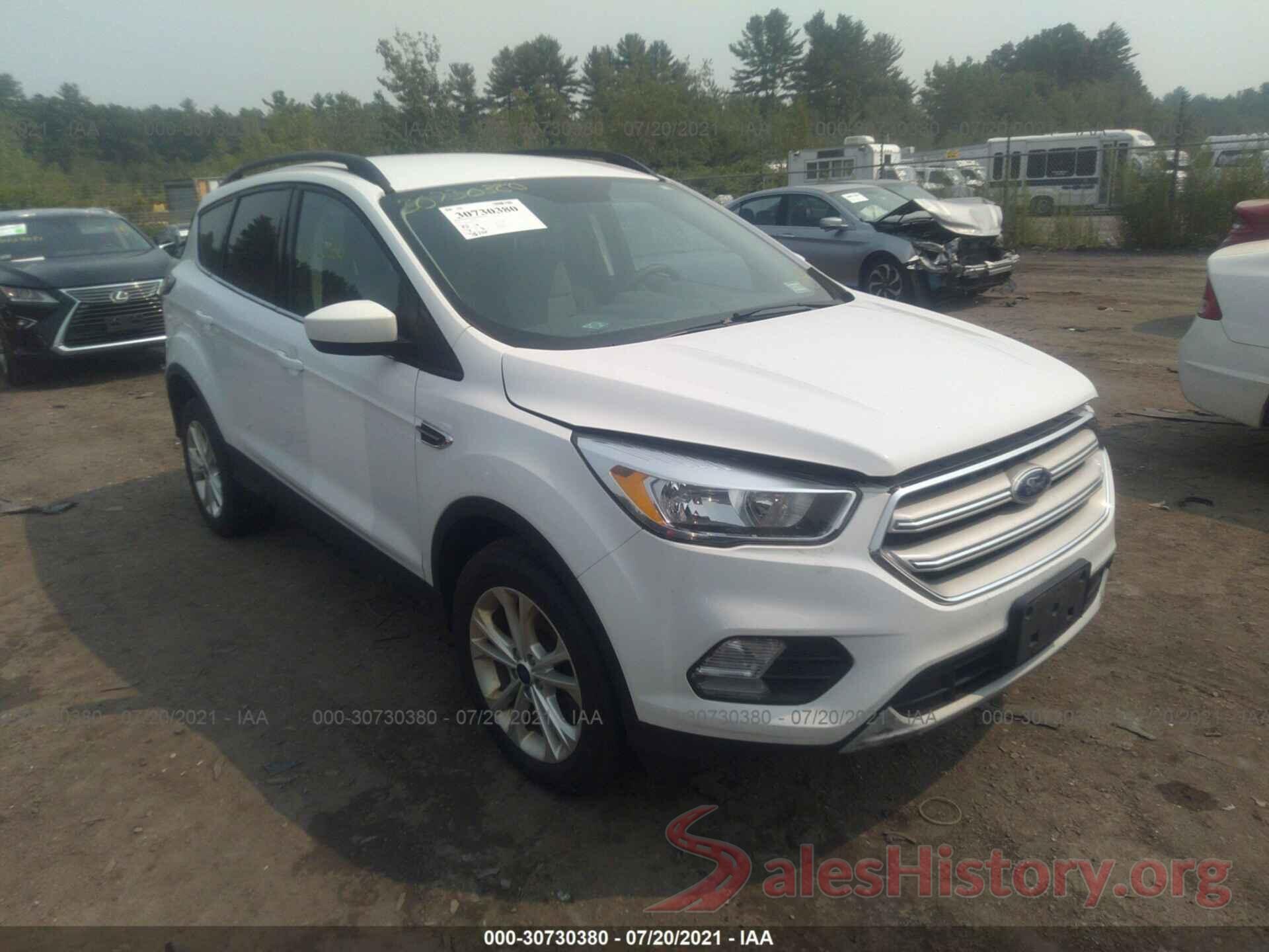 1FMCU9GD0JUB45253 2018 FORD ESCAPE