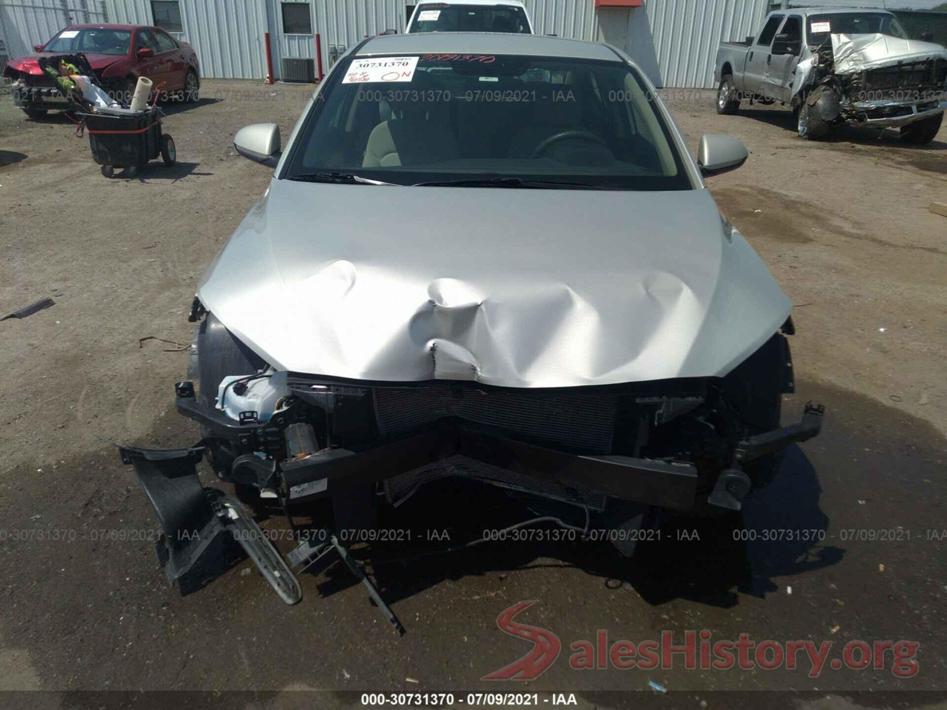 5NPD84LF4JH386671 2018 HYUNDAI ELANTRA