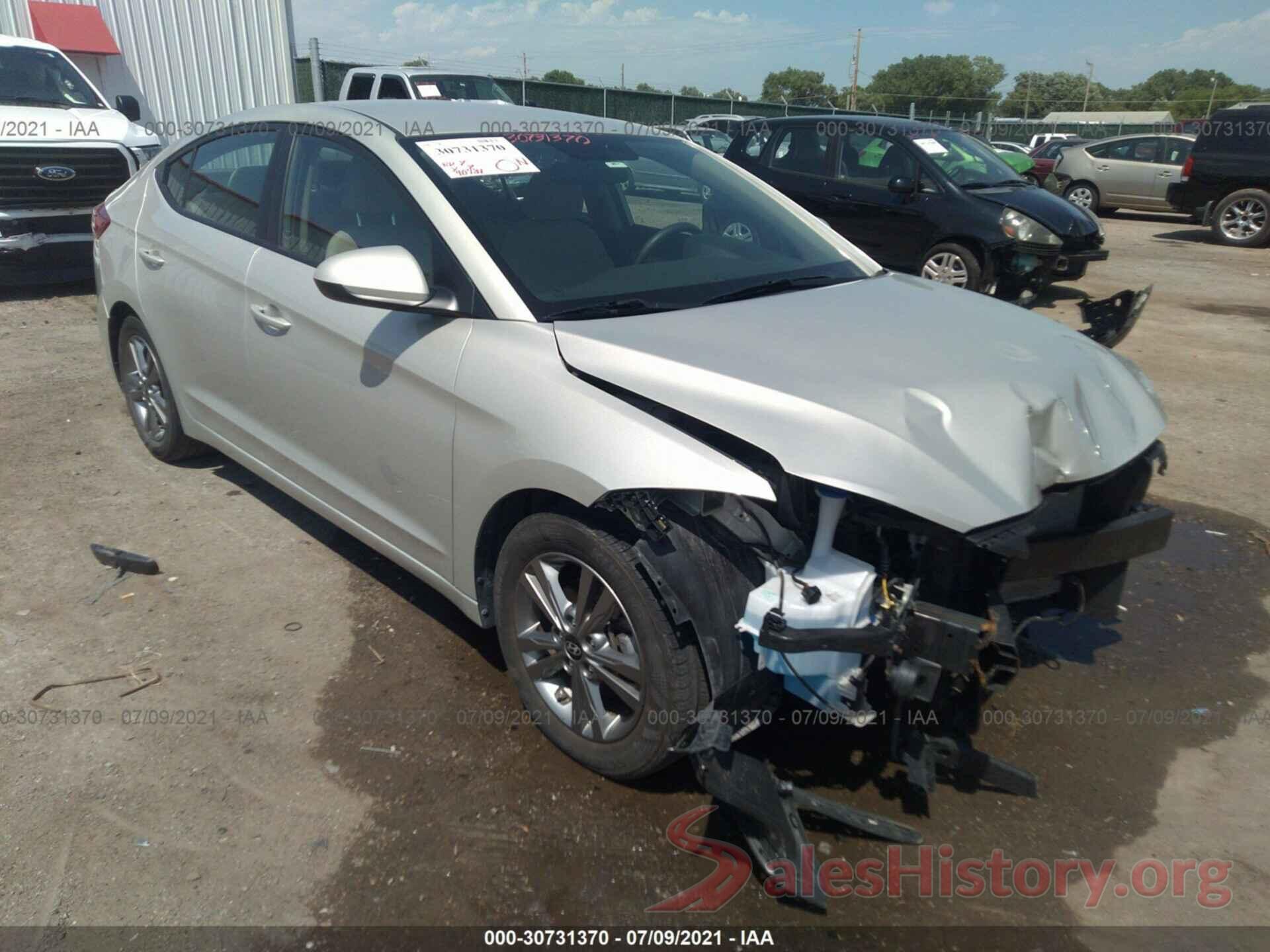 5NPD84LF4JH386671 2018 HYUNDAI ELANTRA