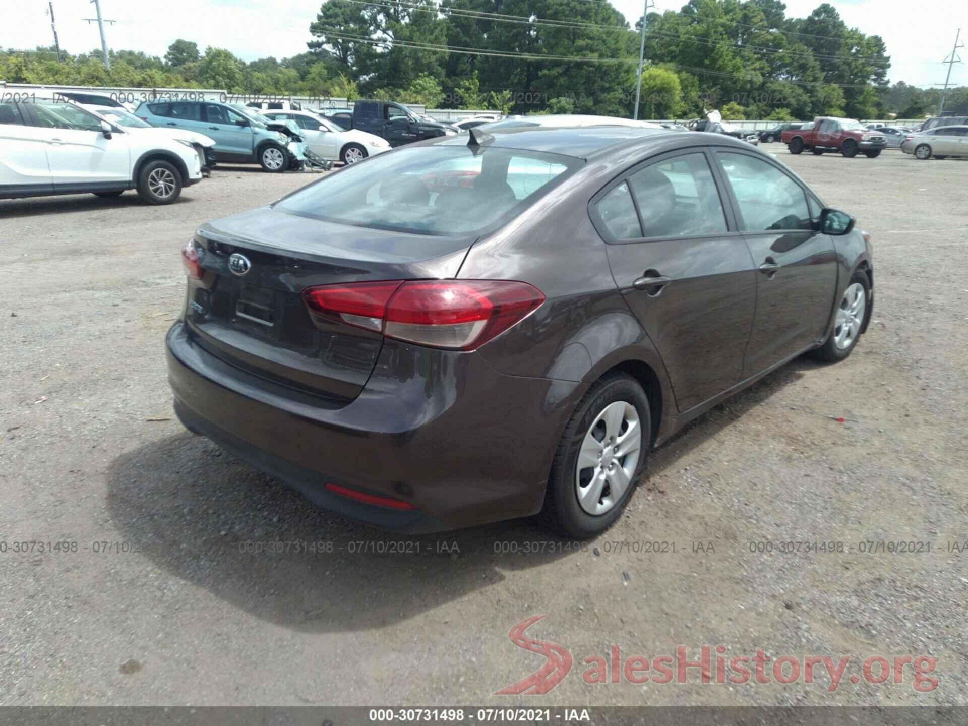 3KPFL4A79HE028077 2017 KIA FORTE