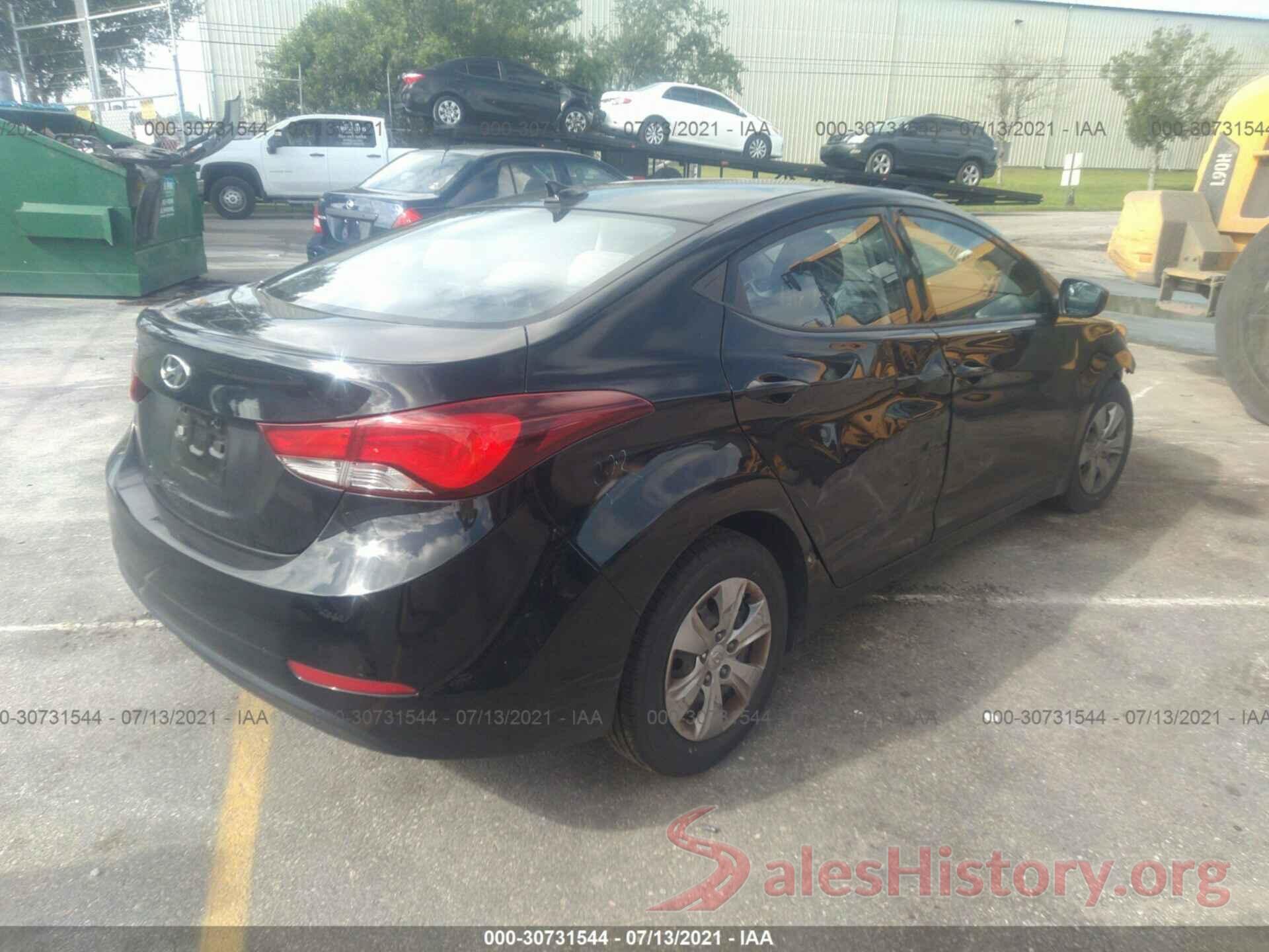 KMHDH4AE5GU647066 2016 HYUNDAI ELANTRA