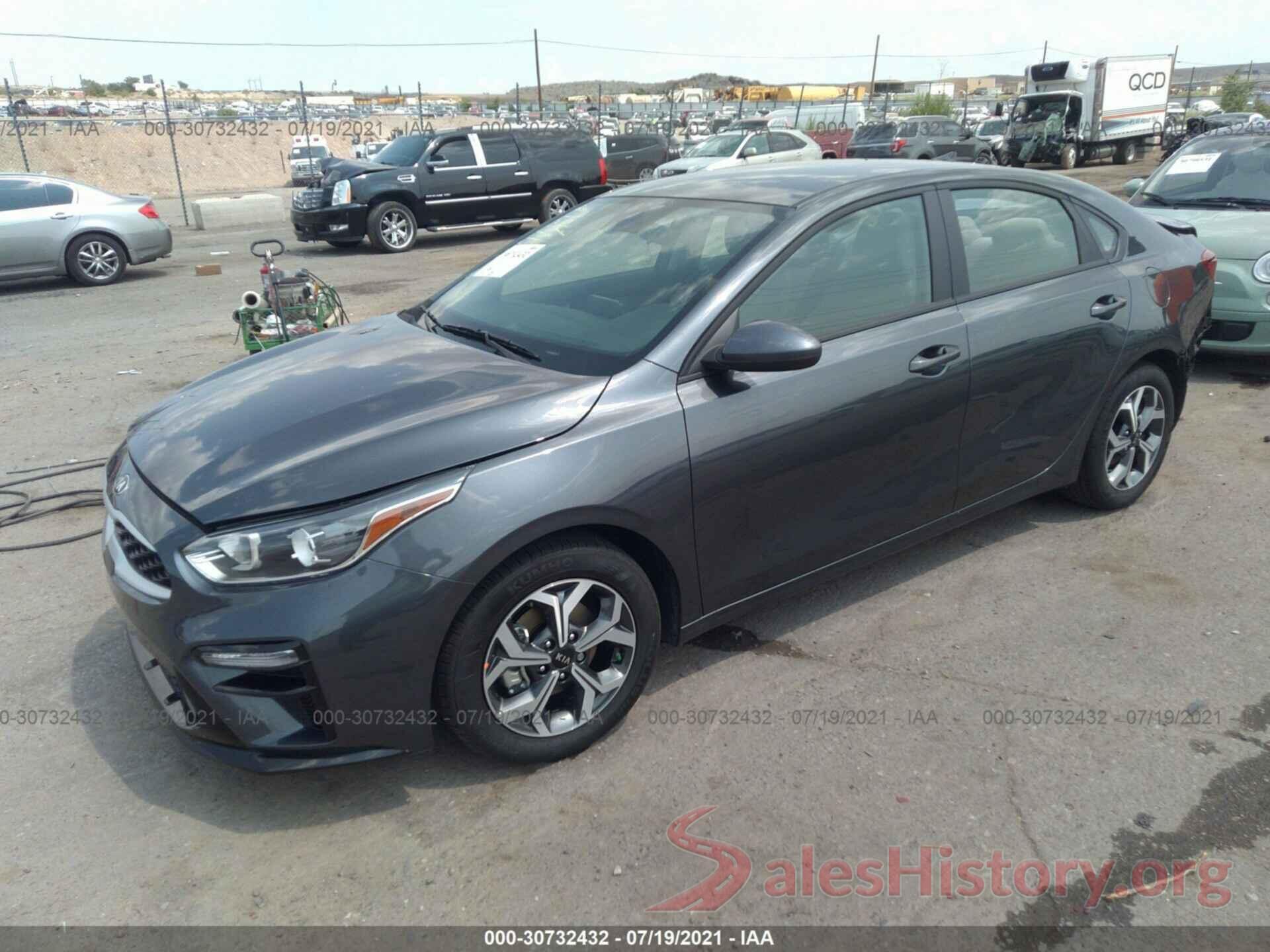 3KPF24AD4ME377506 2021 KIA FORTE