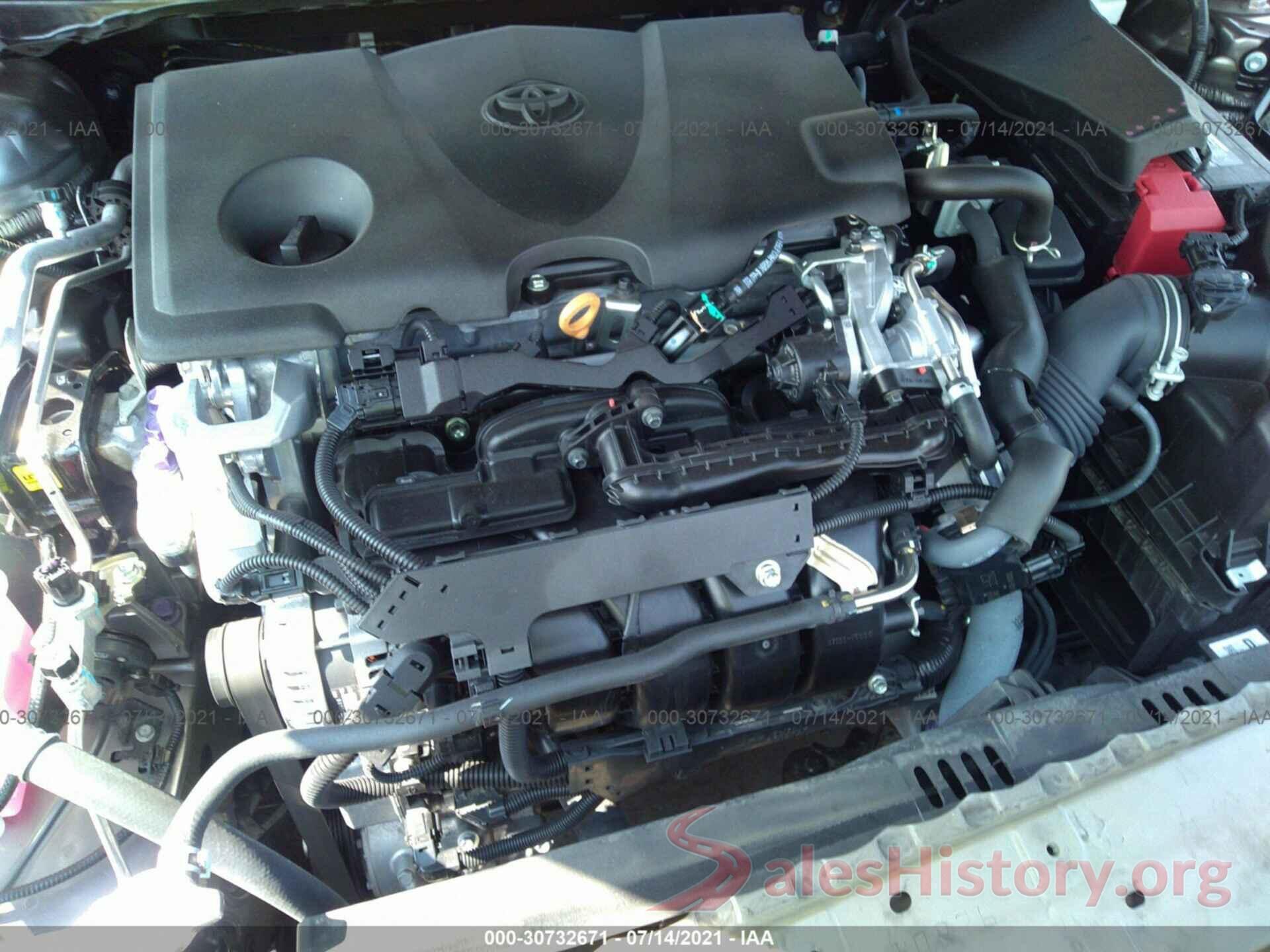 4T1B11HK0JU149743 2018 TOYOTA CAMRY