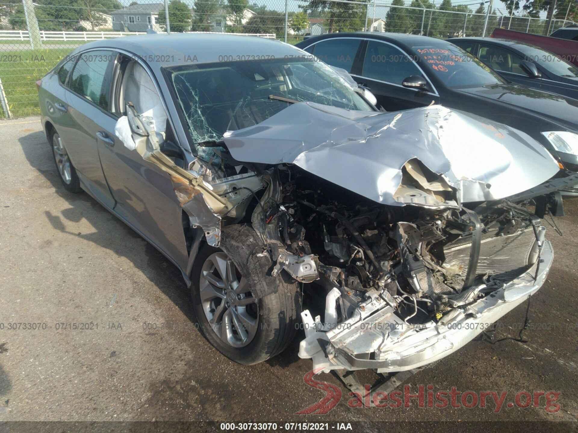 1HGCV1F1XJA153941 2018 HONDA ACCORD SEDAN