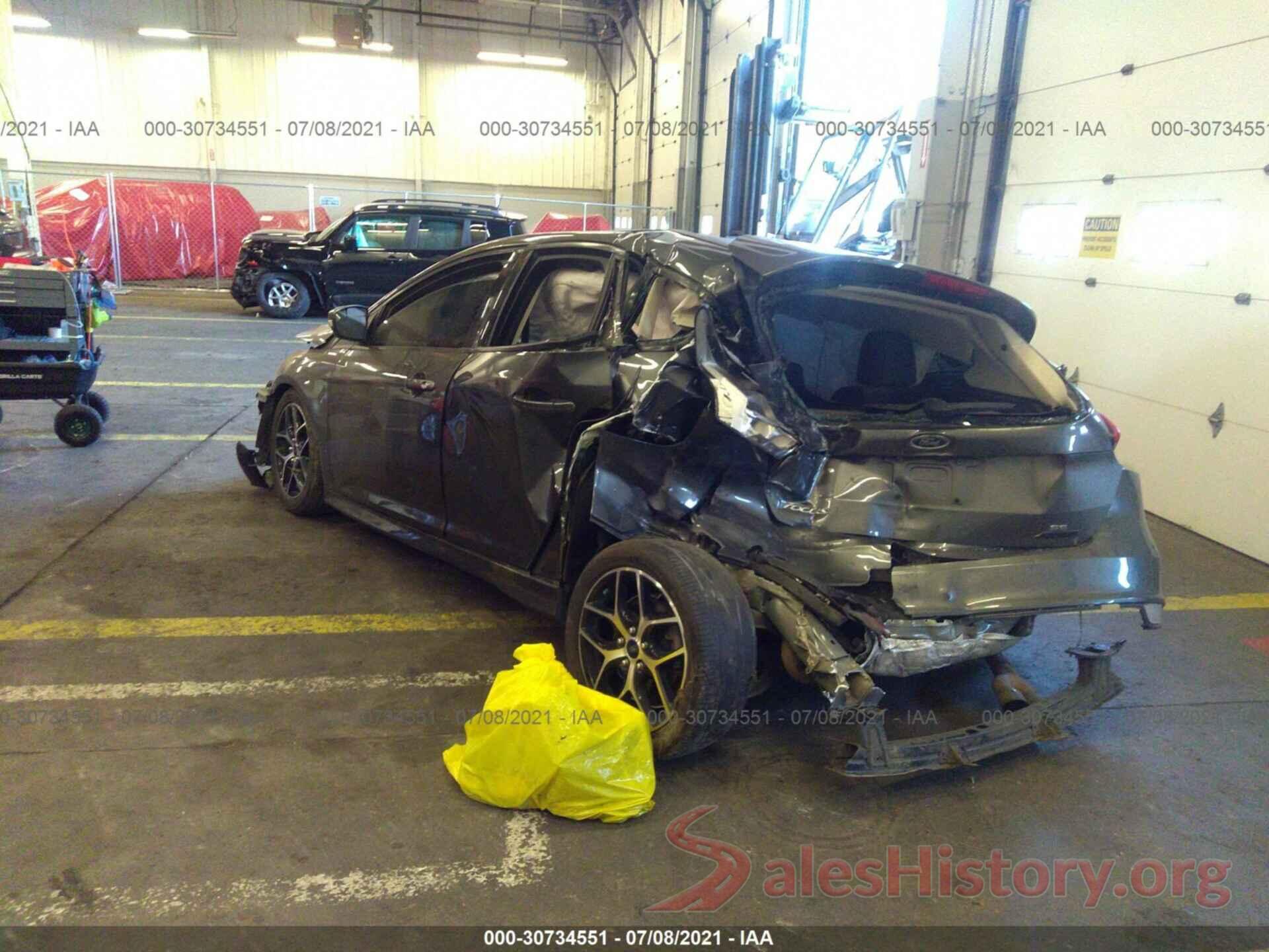 1FADP3K2XGL221486 2016 FORD FOCUS