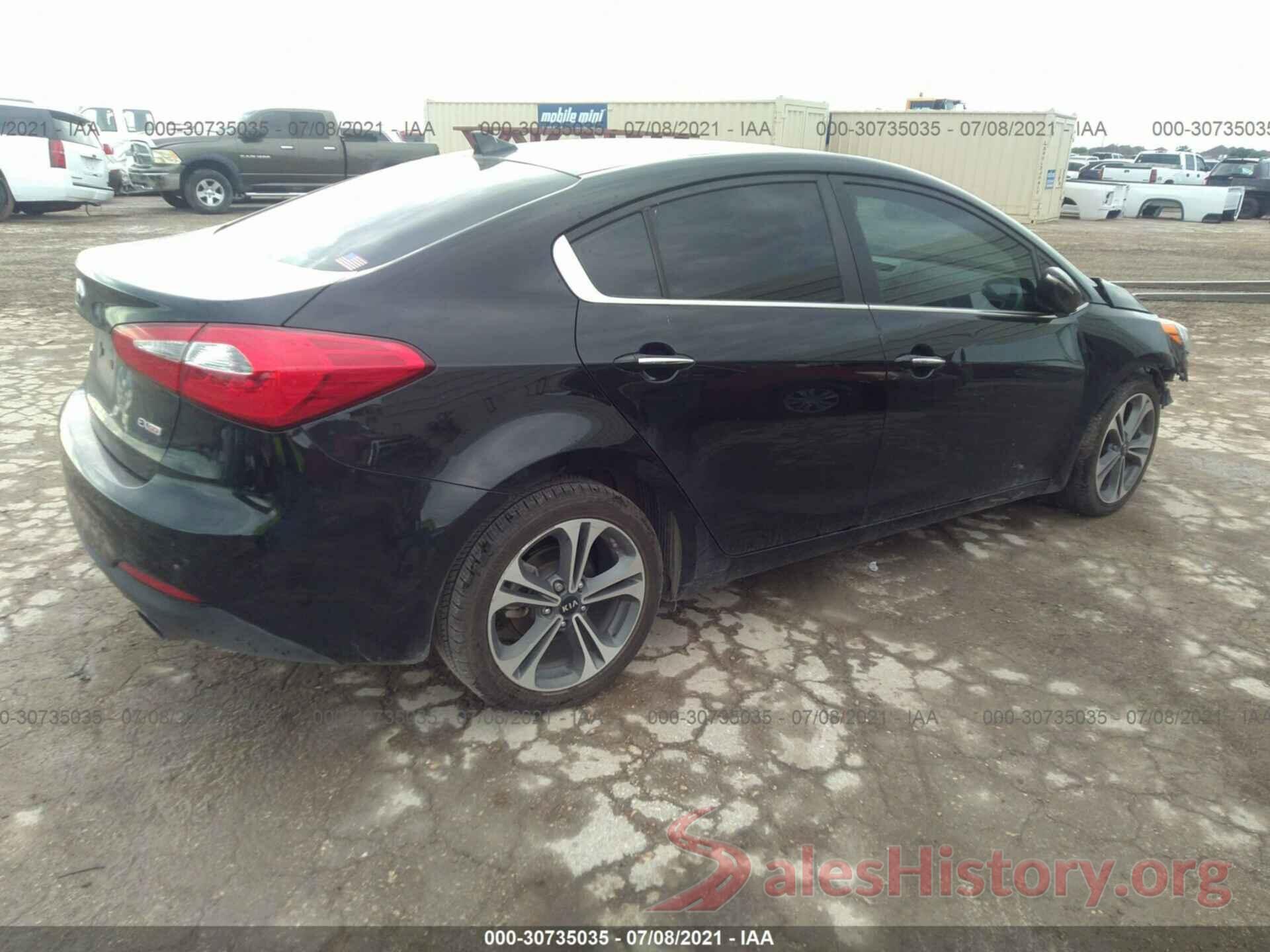 KNAFZ4A8XG5555088 2016 KIA FORTE