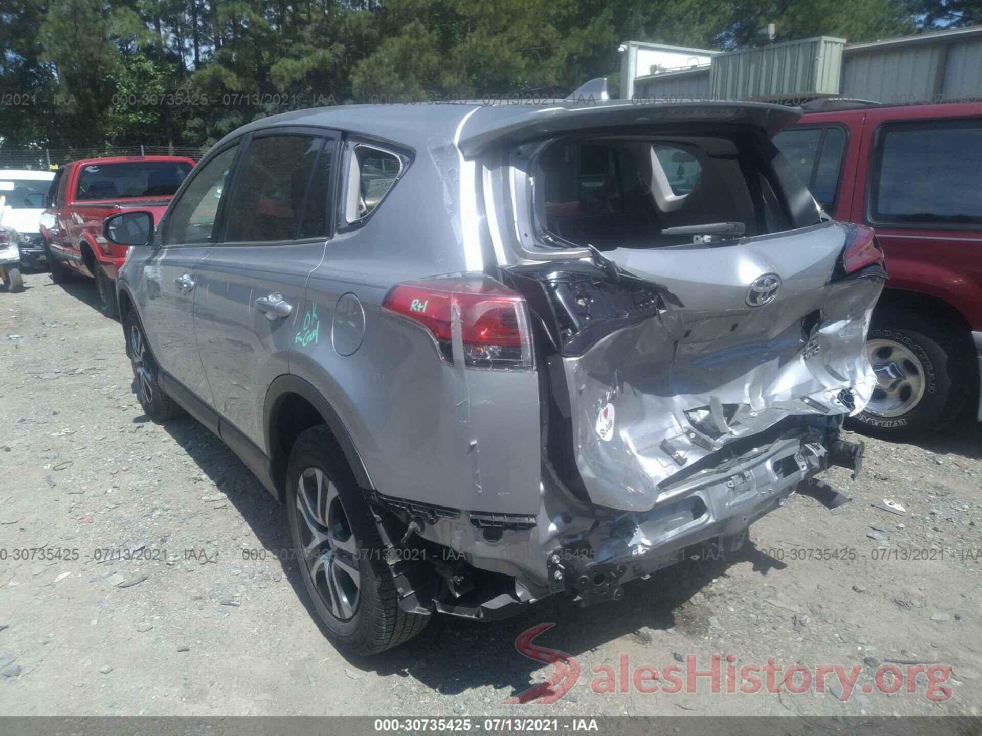 JTMBFREV5JJ207558 2018 TOYOTA RAV4