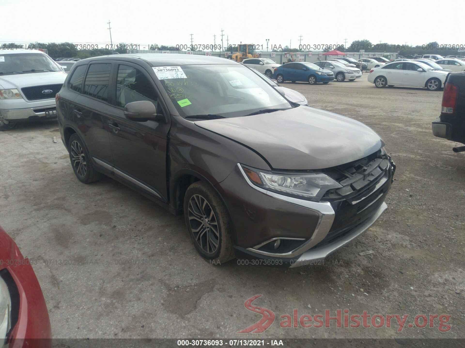 JA4AD3A33HZ055112 2017 MITSUBISHI OUTLANDER