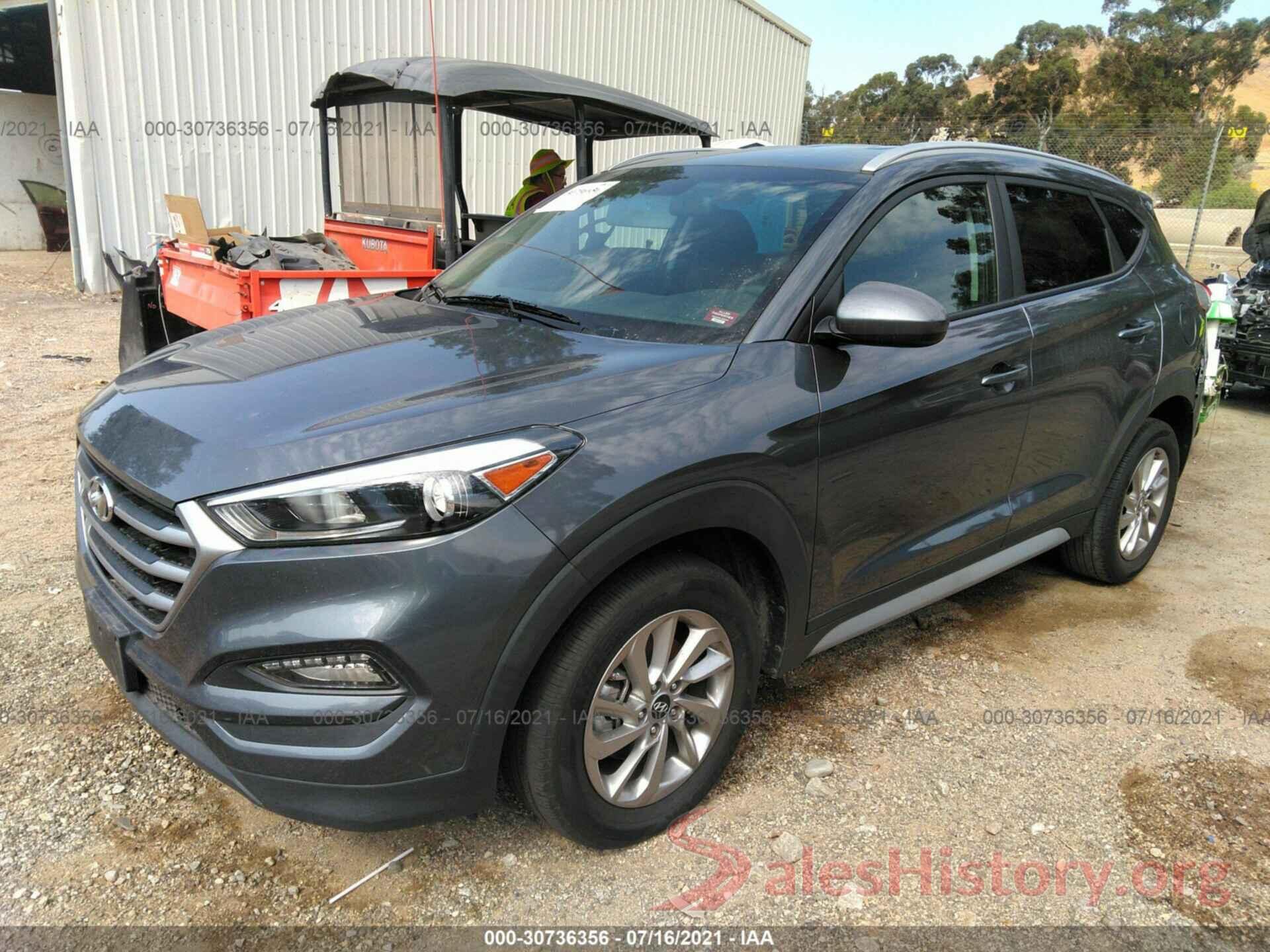 KM8J33A48JU808830 2018 HYUNDAI TUCSON