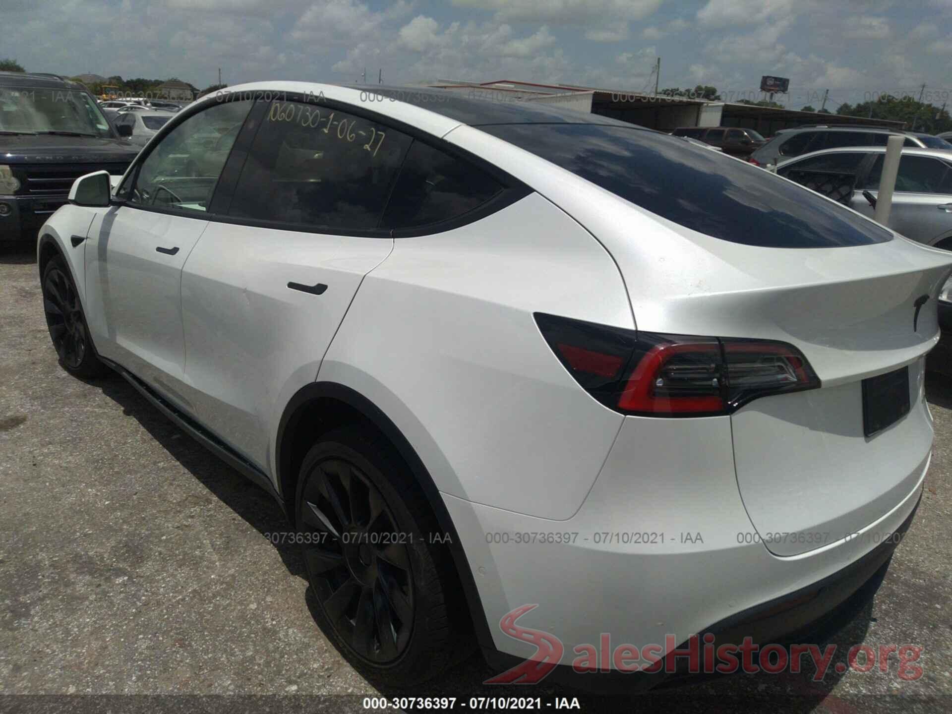 5YJYGDEE4MF108722 2021 TESLA MODEL Y