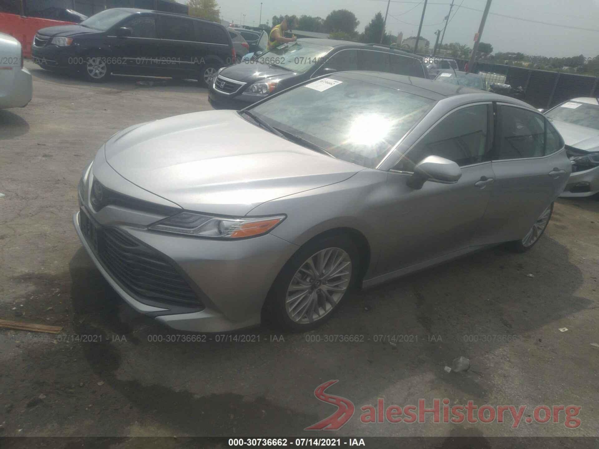 4T1B11HK0KU800273 2019 TOYOTA CAMRY