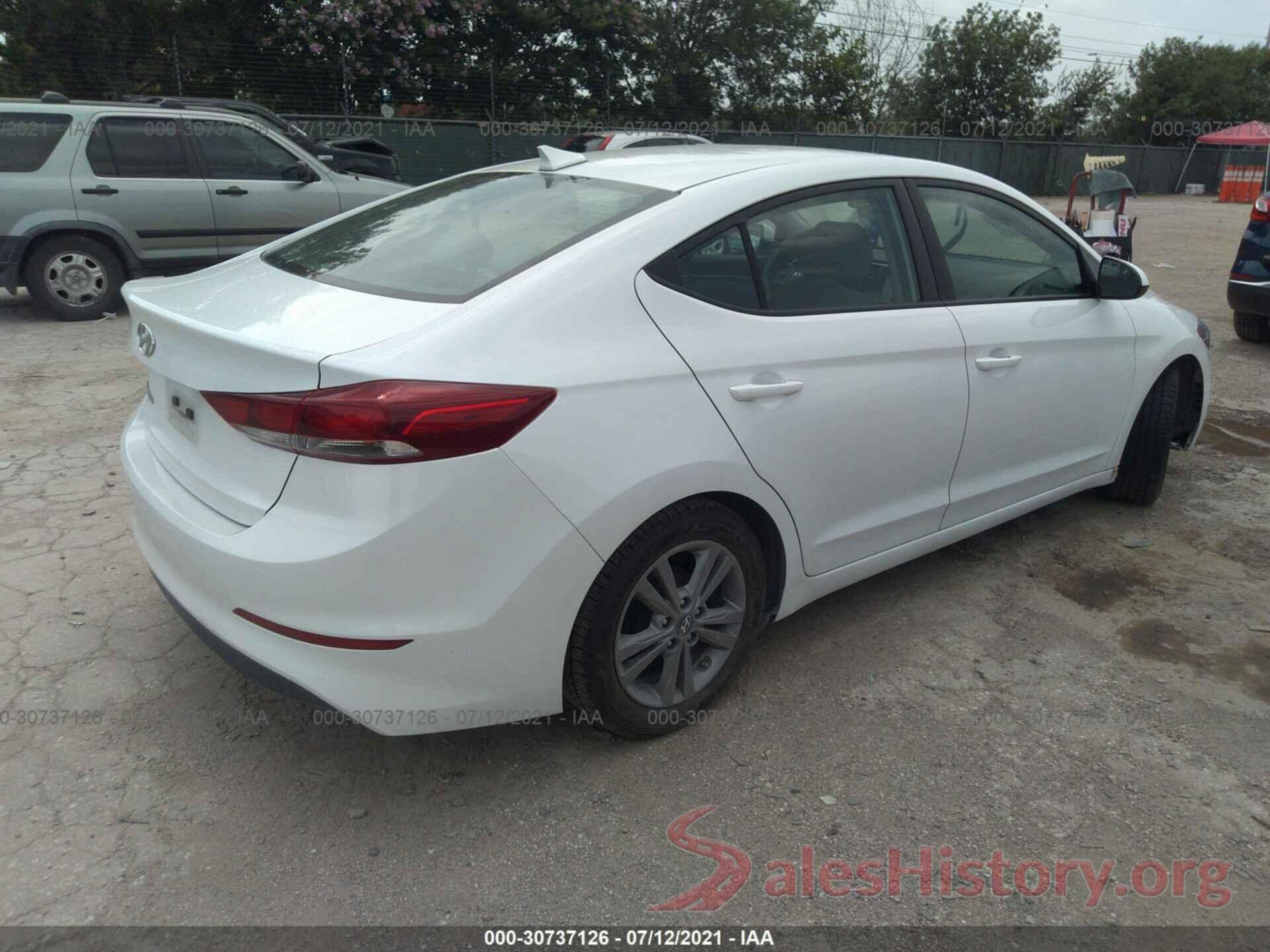 5NPD84LF8HH064223 2017 HYUNDAI ELANTRA