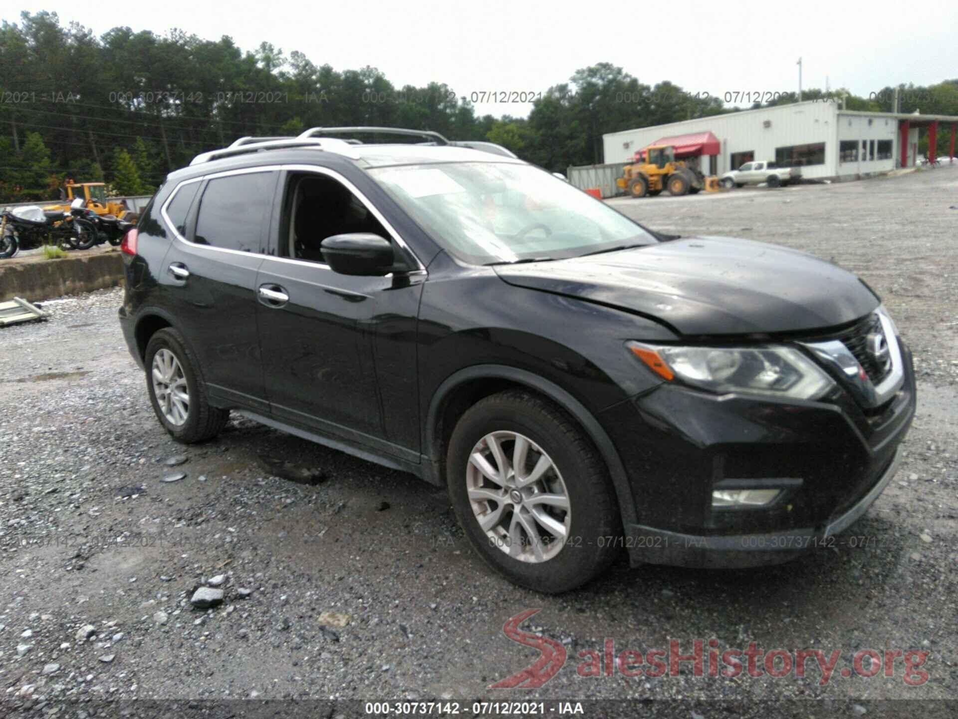 KNMAT2MT7HP559513 2017 NISSAN ROGUE