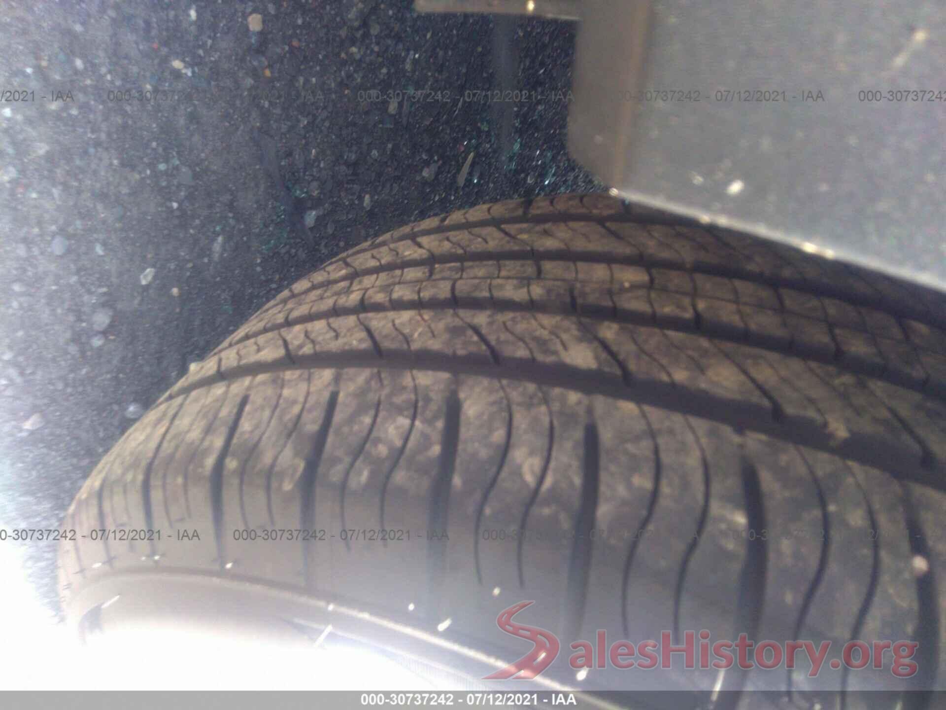 5NMS23AD9KH011586 2019 HYUNDAI SANTA FE