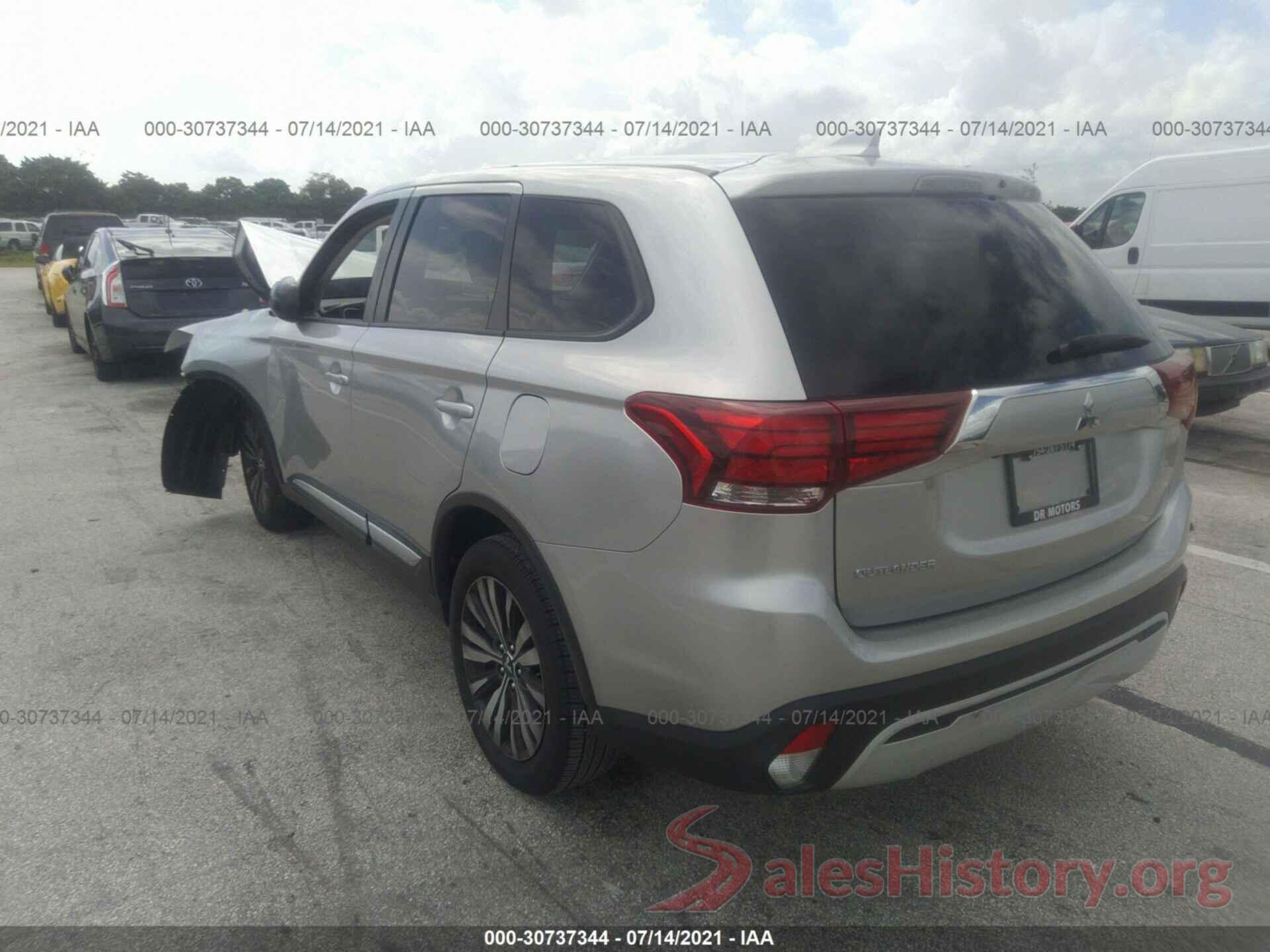 JA4AZ3A31LZ026654 2020 MITSUBISHI OUTLANDER